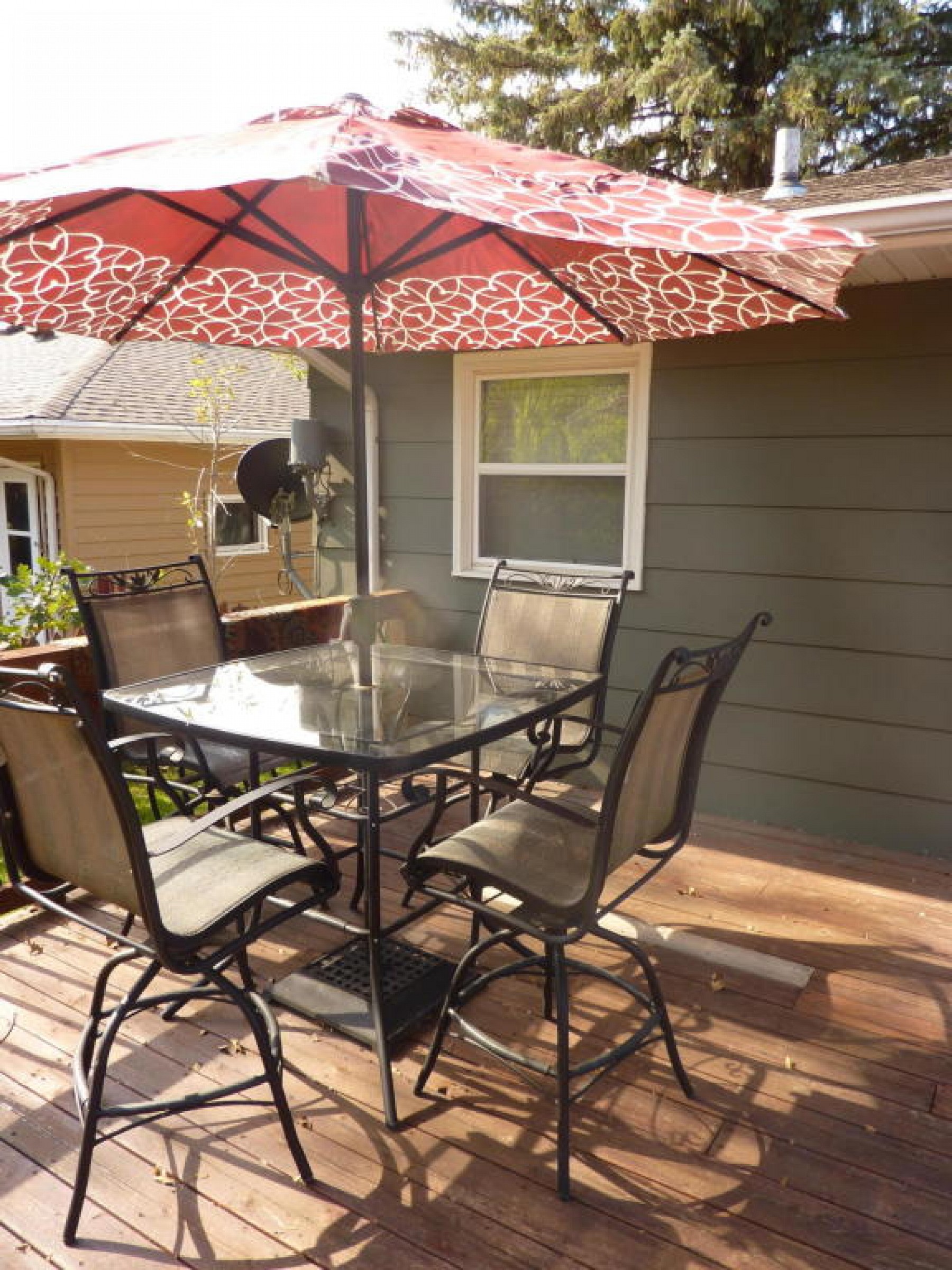 1022 Circle Drive, Brookings, SD 57006