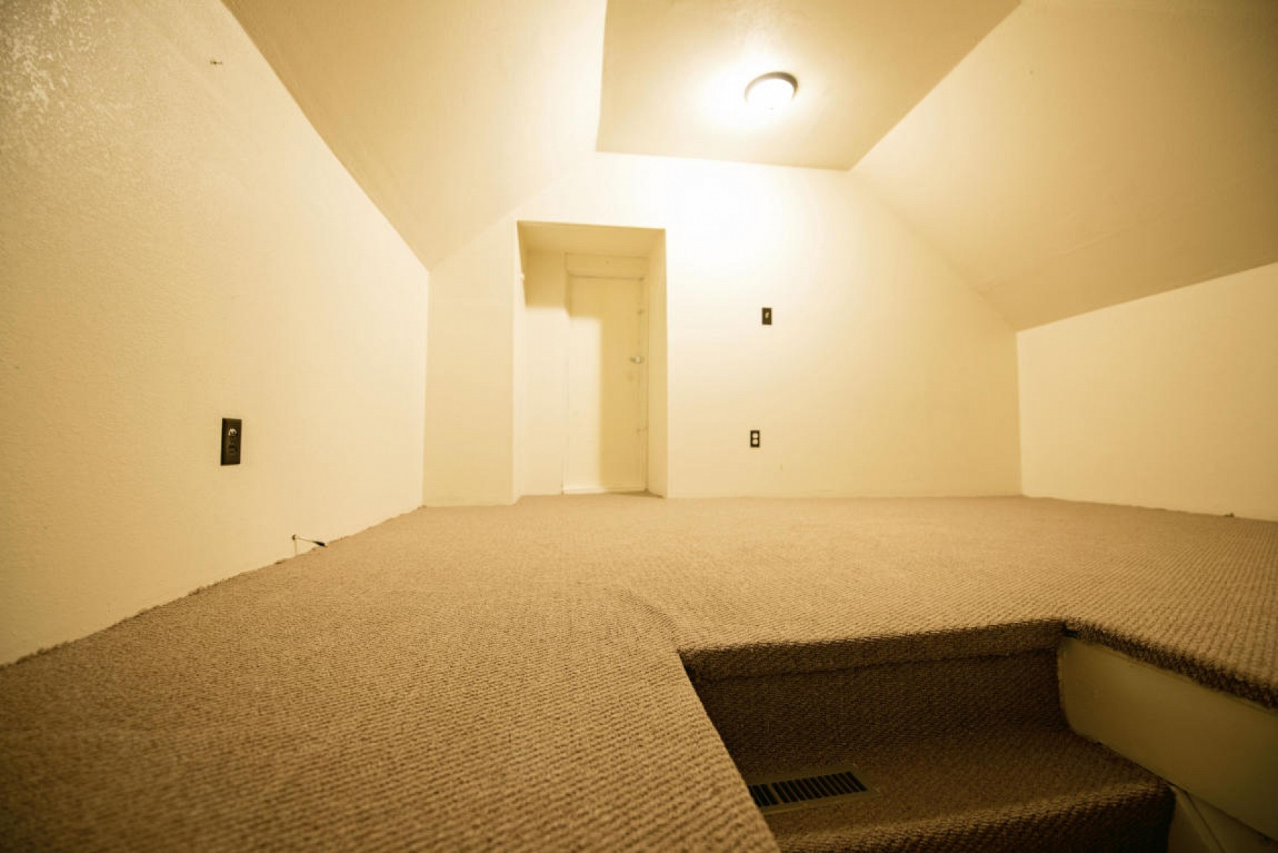 112 6th Street N, Estelline, SD 57234