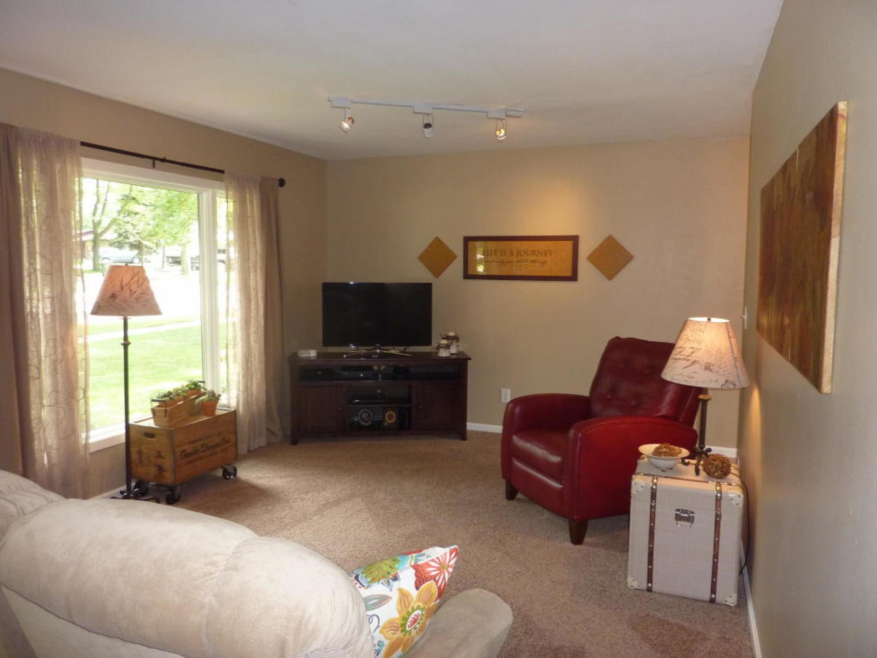 2003 Kansas Drive, Brookings, SD 57006