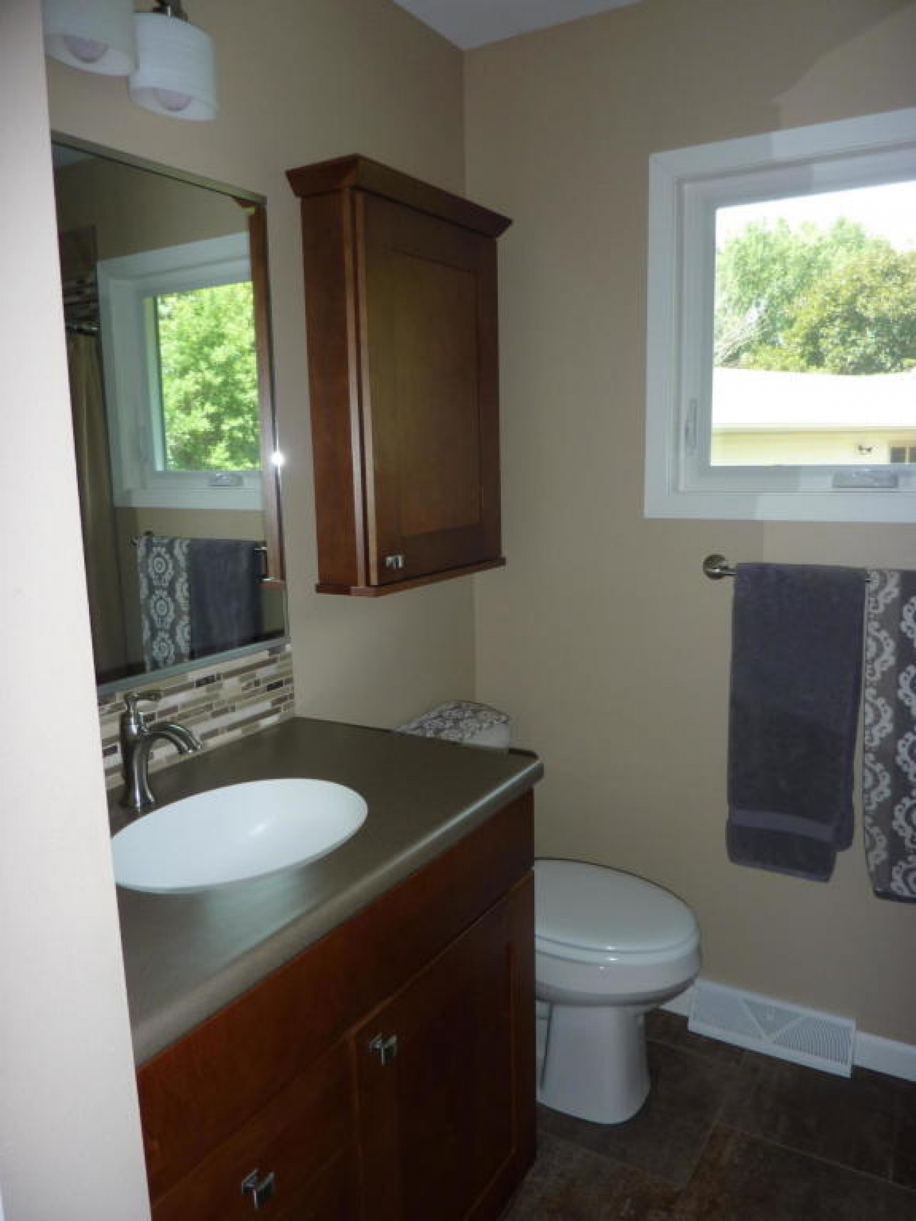 2003 Kansas Drive, Brookings, SD 57006