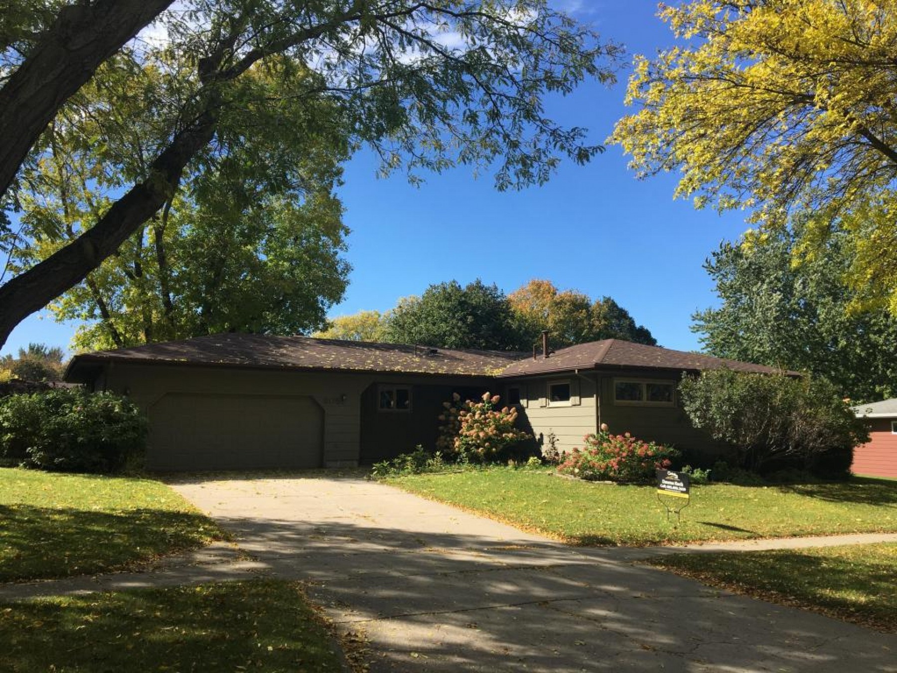 505 20th Avenue, Brookings, SD 57006