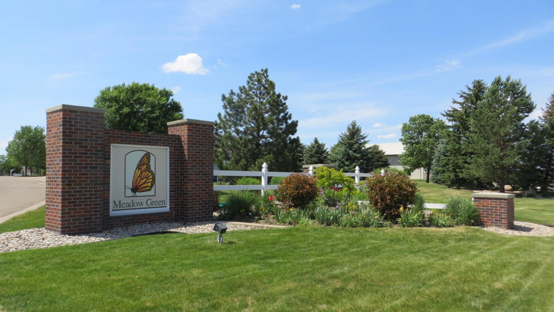 2116 Laurel Lane, Brookings, SD 57006