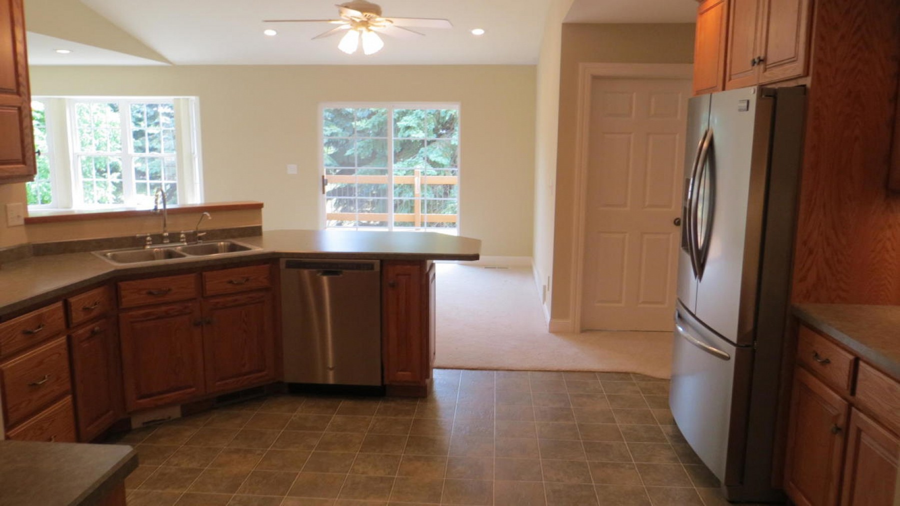 2116 Laurel Lane, Brookings, SD 57006