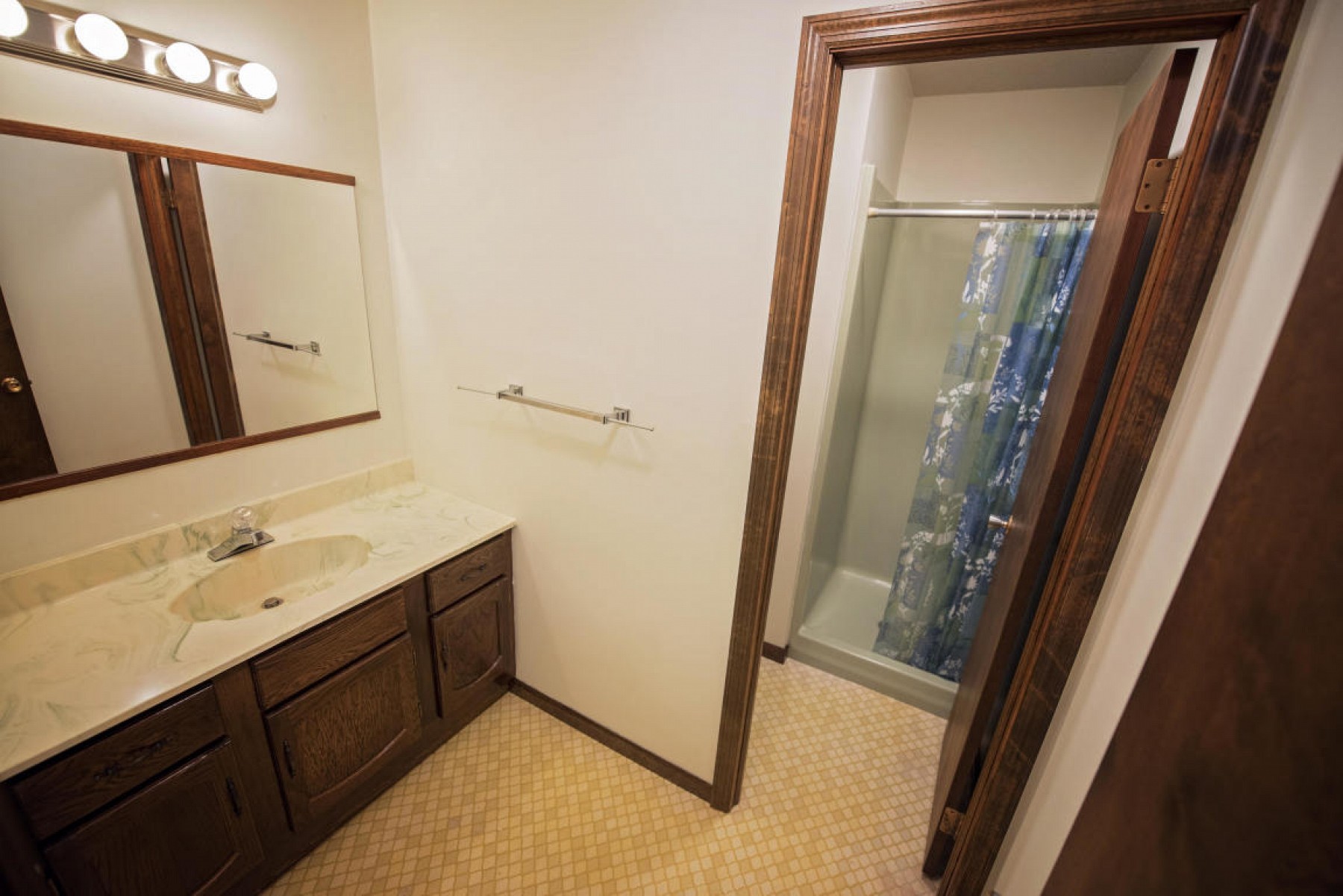 1500 Buffalo Trail, Brookings, SD 57006