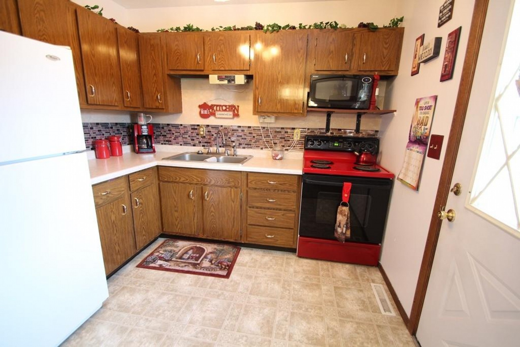 1219 12th Street S, Brookings, SD 57006