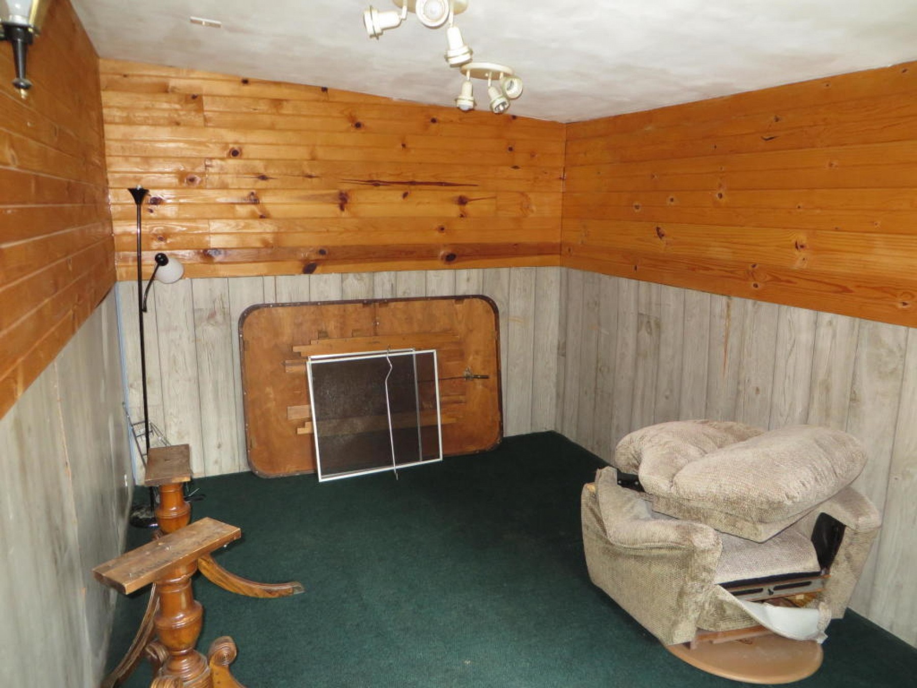 408 3rd Avenue, Brookings, SD 57006