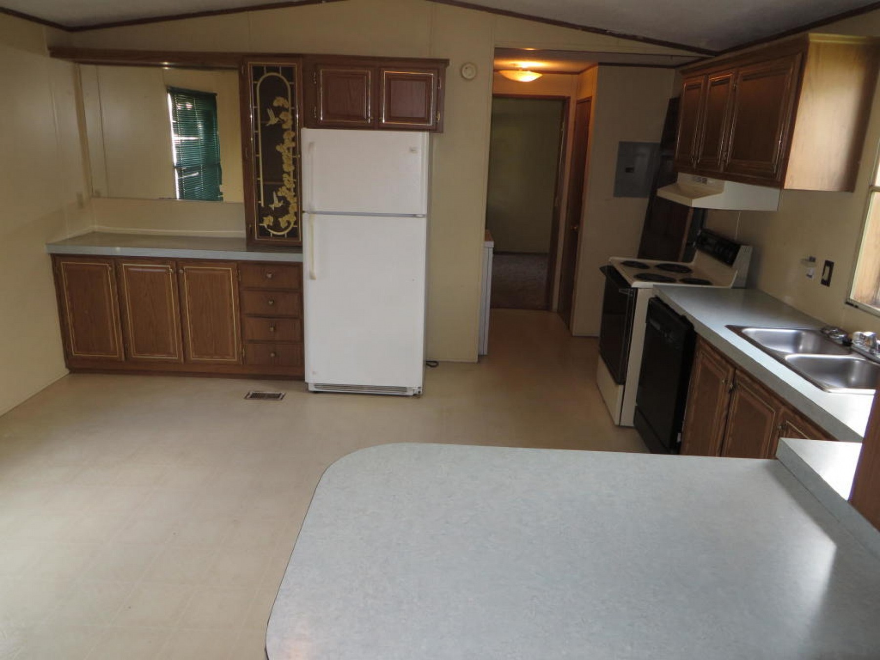 408 3rd Avenue, Brookings, SD 57006