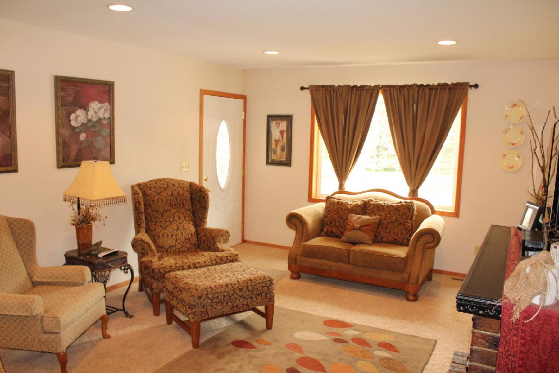 304 2ND ST, Volga, SD 57071