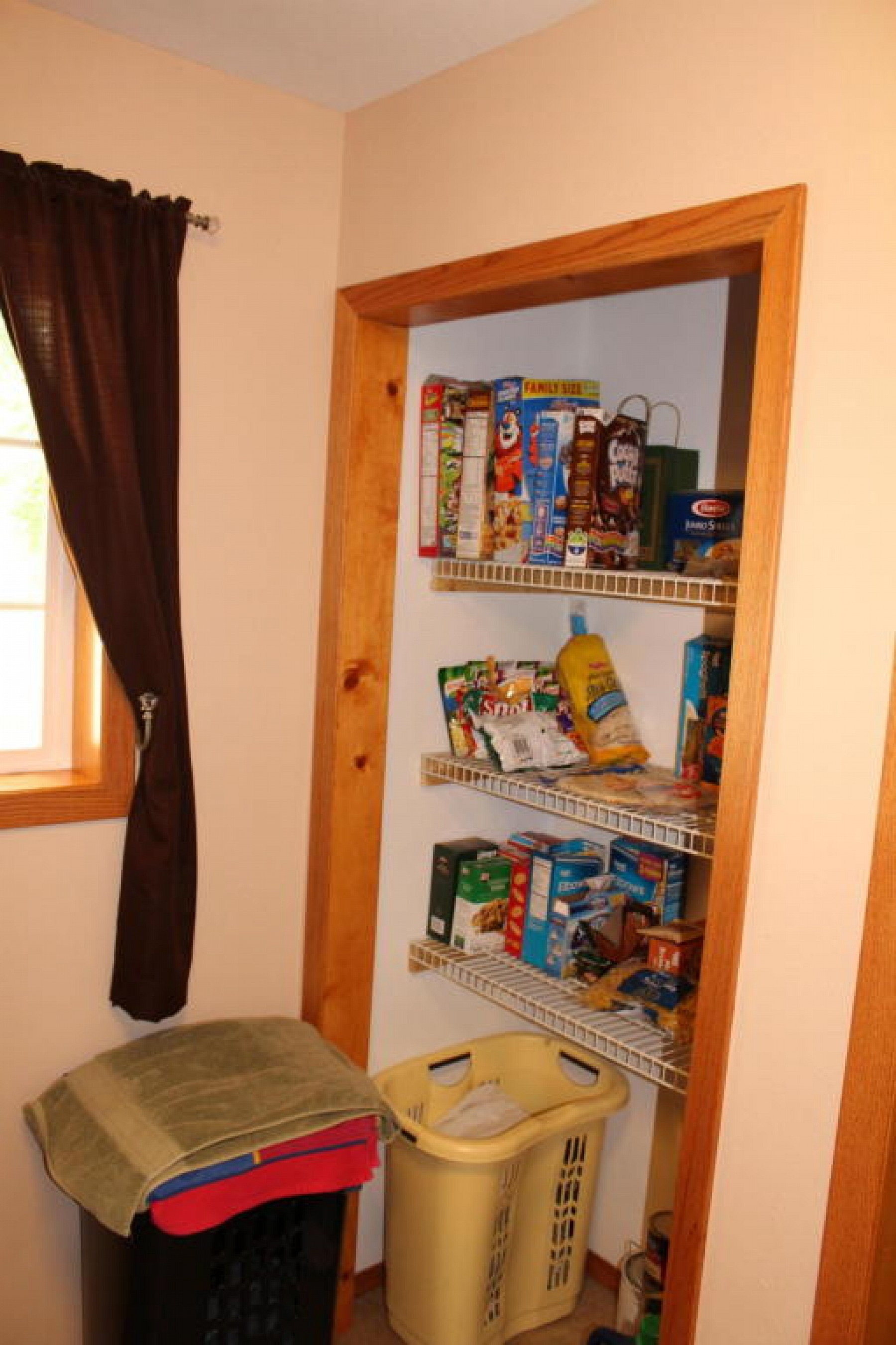 304 2ND ST, Volga, SD 57071