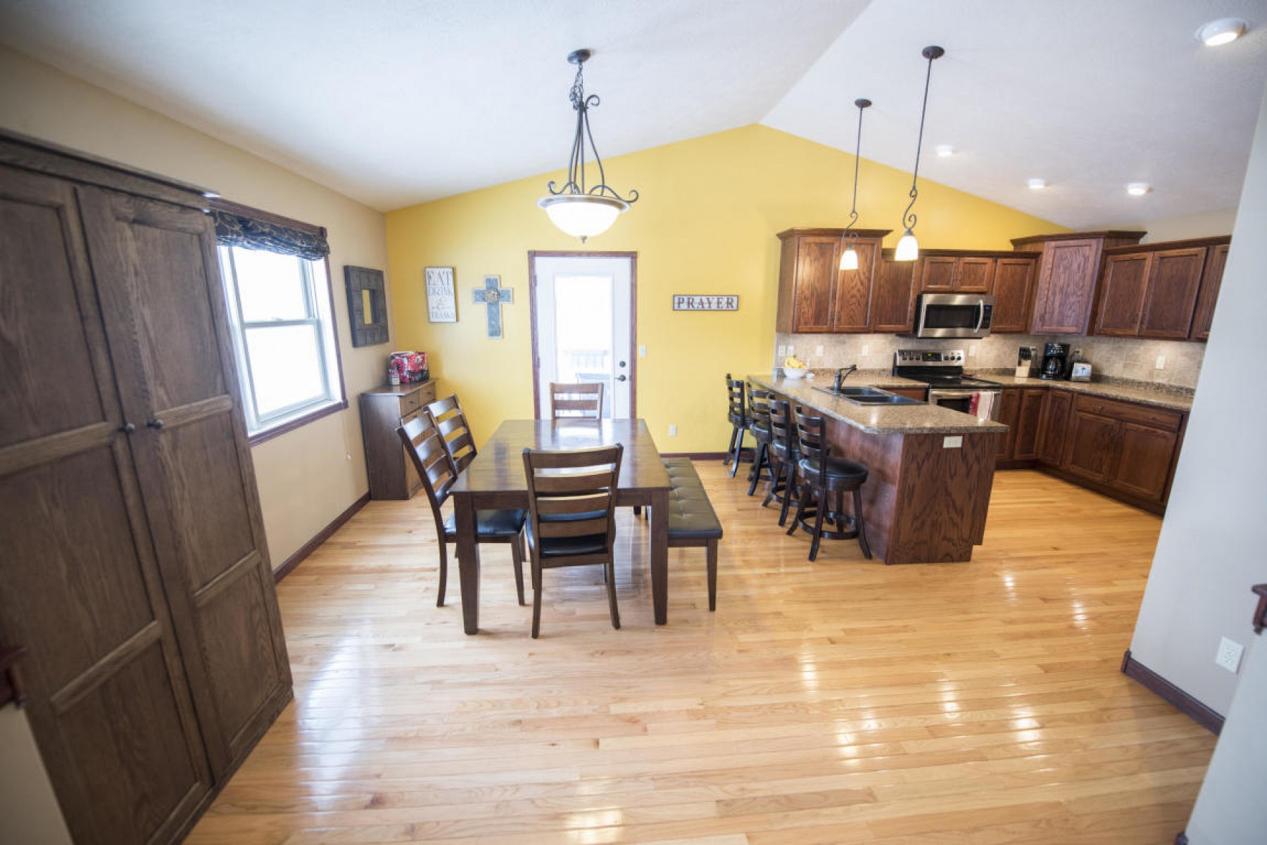 1900 Pinehurst Drive, Brookings, SD 57006