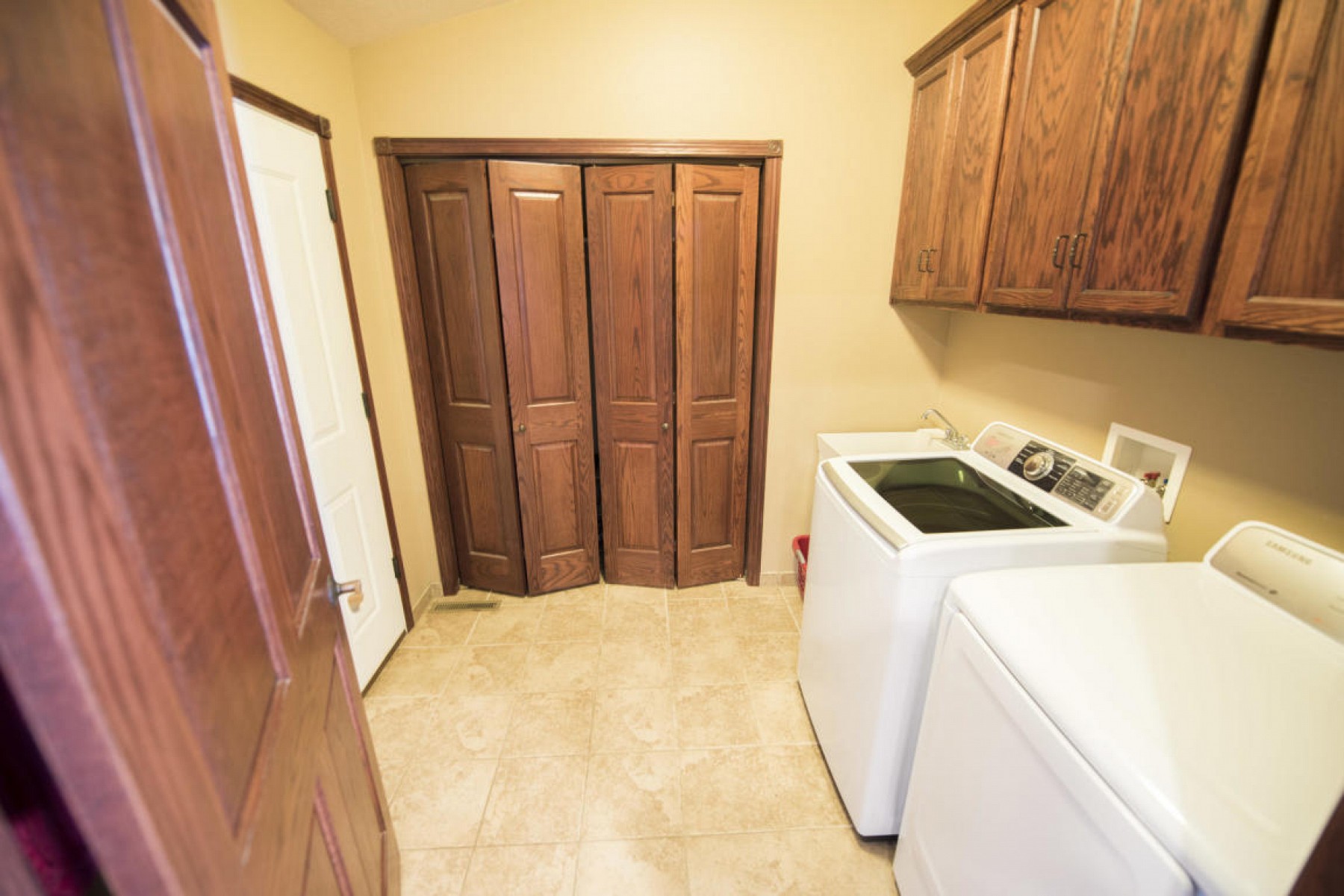 1900 Pinehurst Drive, Brookings, SD 57006