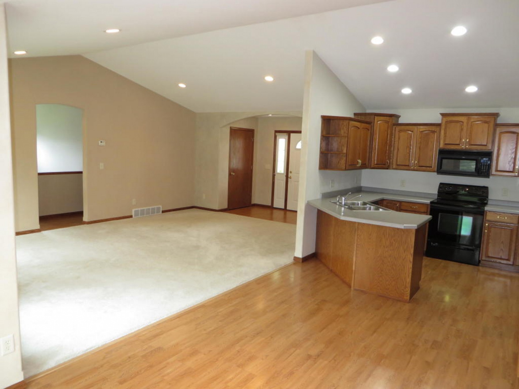 1100 Telluride Lane, Brookings, SD 57006