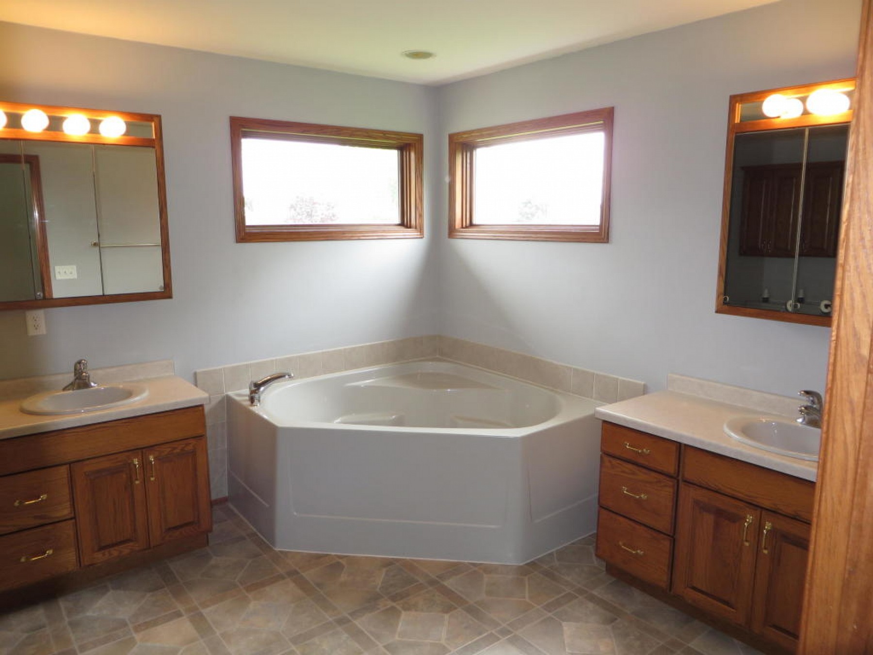 1100 Telluride Lane, Brookings, SD 57006