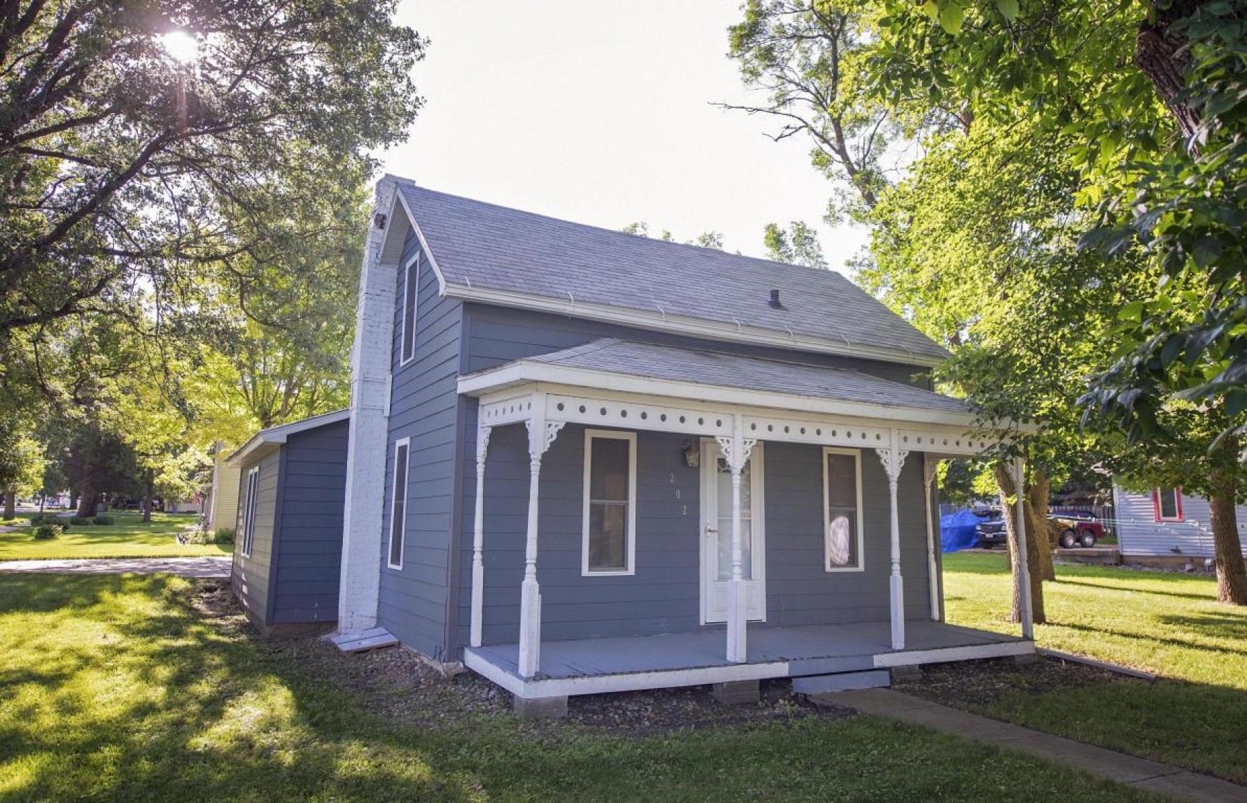 202 Hooker Avenue, White, SD 57276