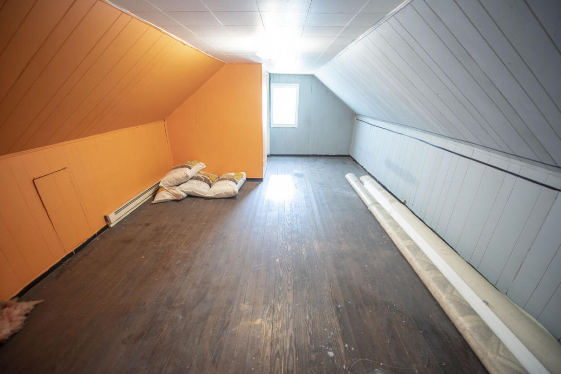 202 Hooker Avenue, White, SD 57276