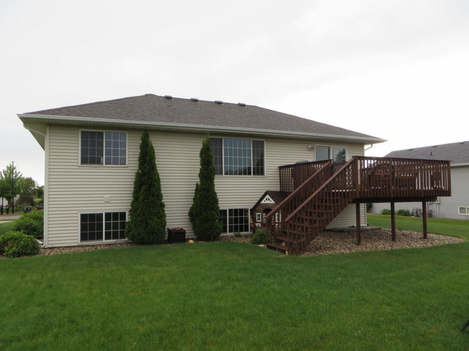 1629 17th Avenue S, Brookings, SD 57006