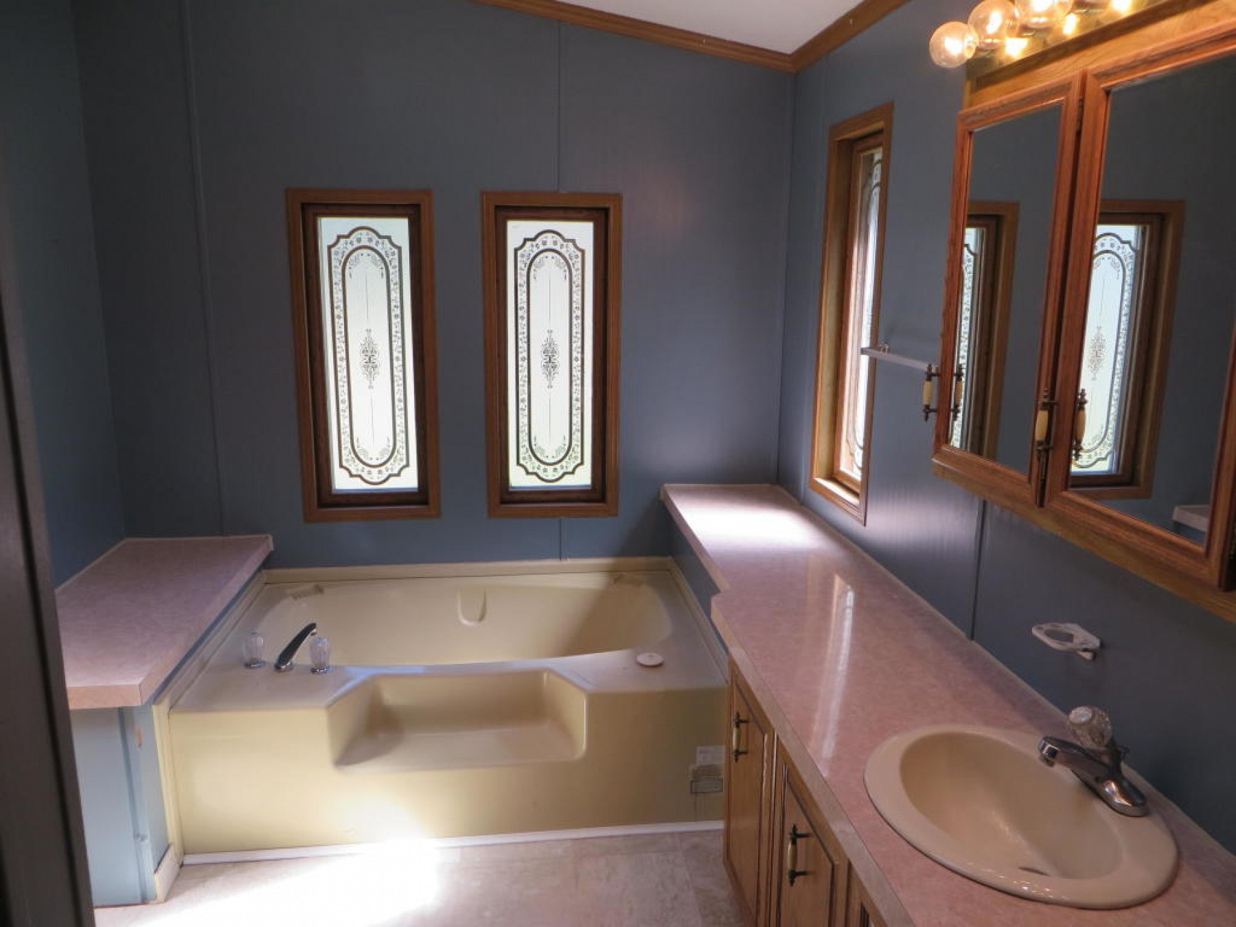 208 Round Up Circle, Brookings, SD 57006