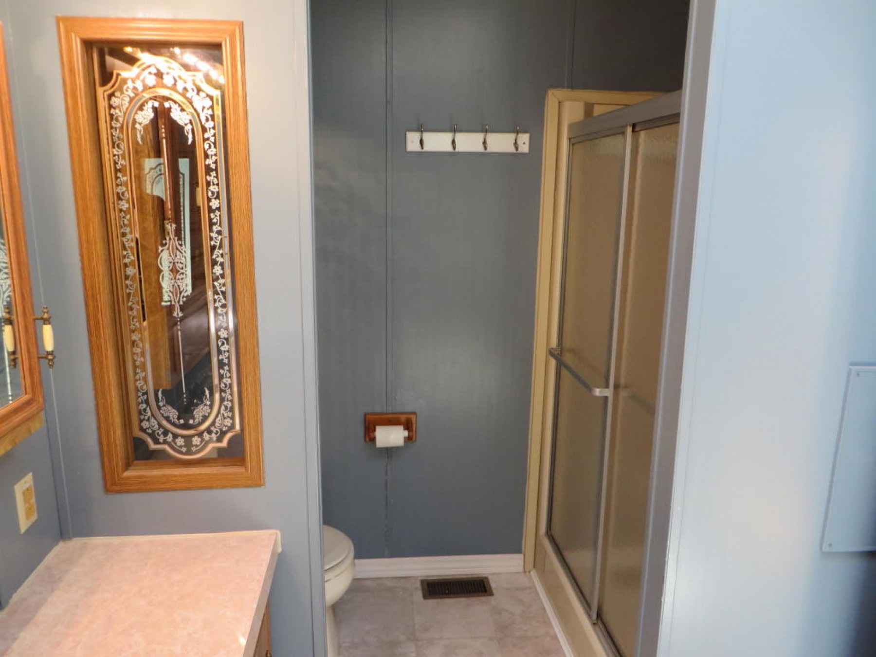 208 Round Up Circle, Brookings, SD 57006