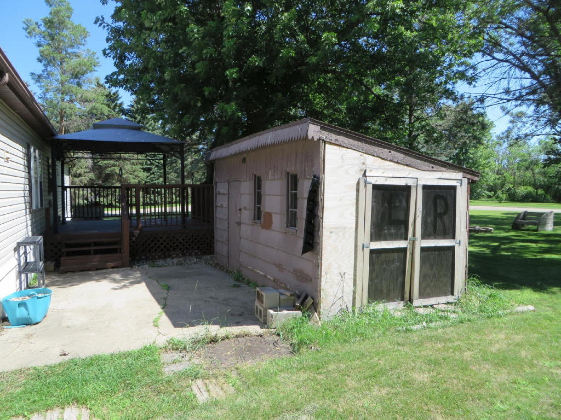 208 Round Up Circle, Brookings, SD 57006