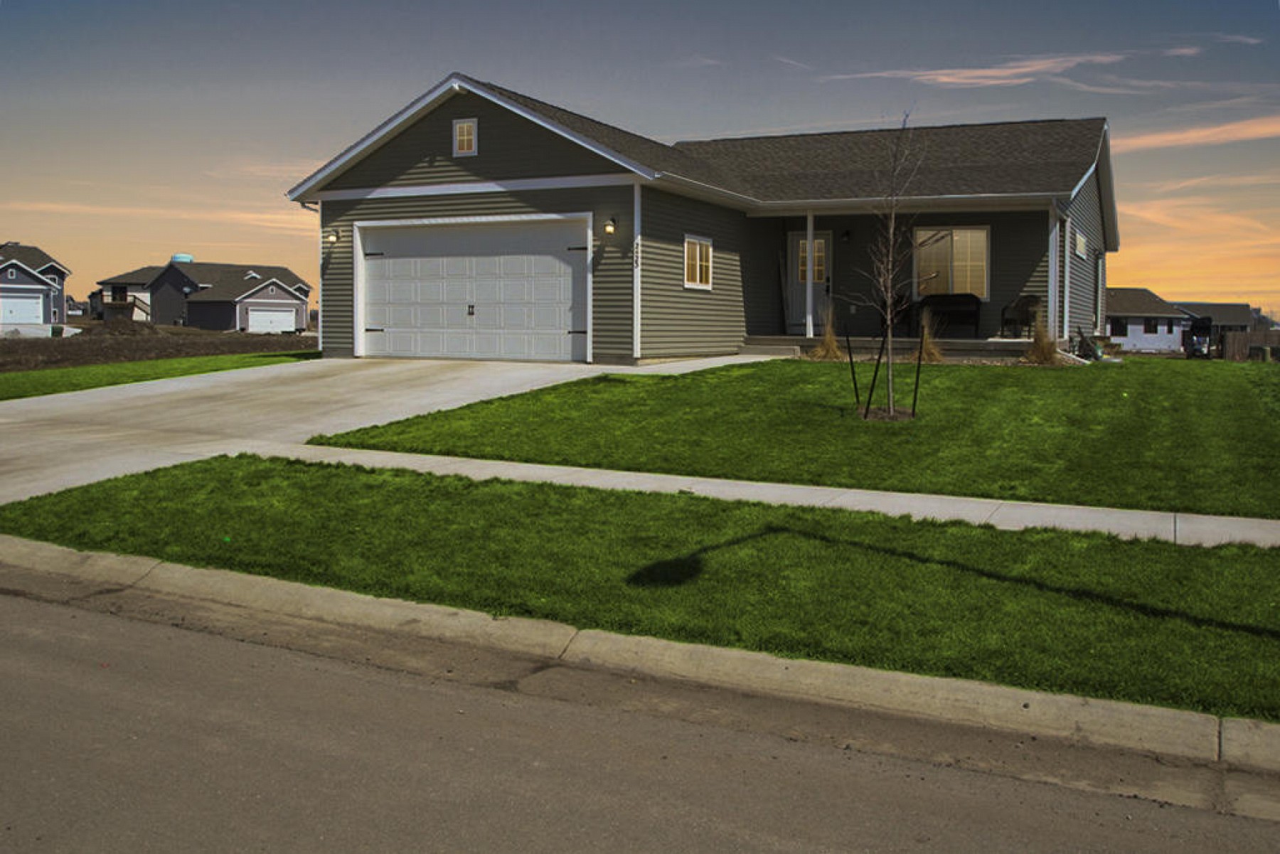 2423 Dean Court, Brookings, SD 57006