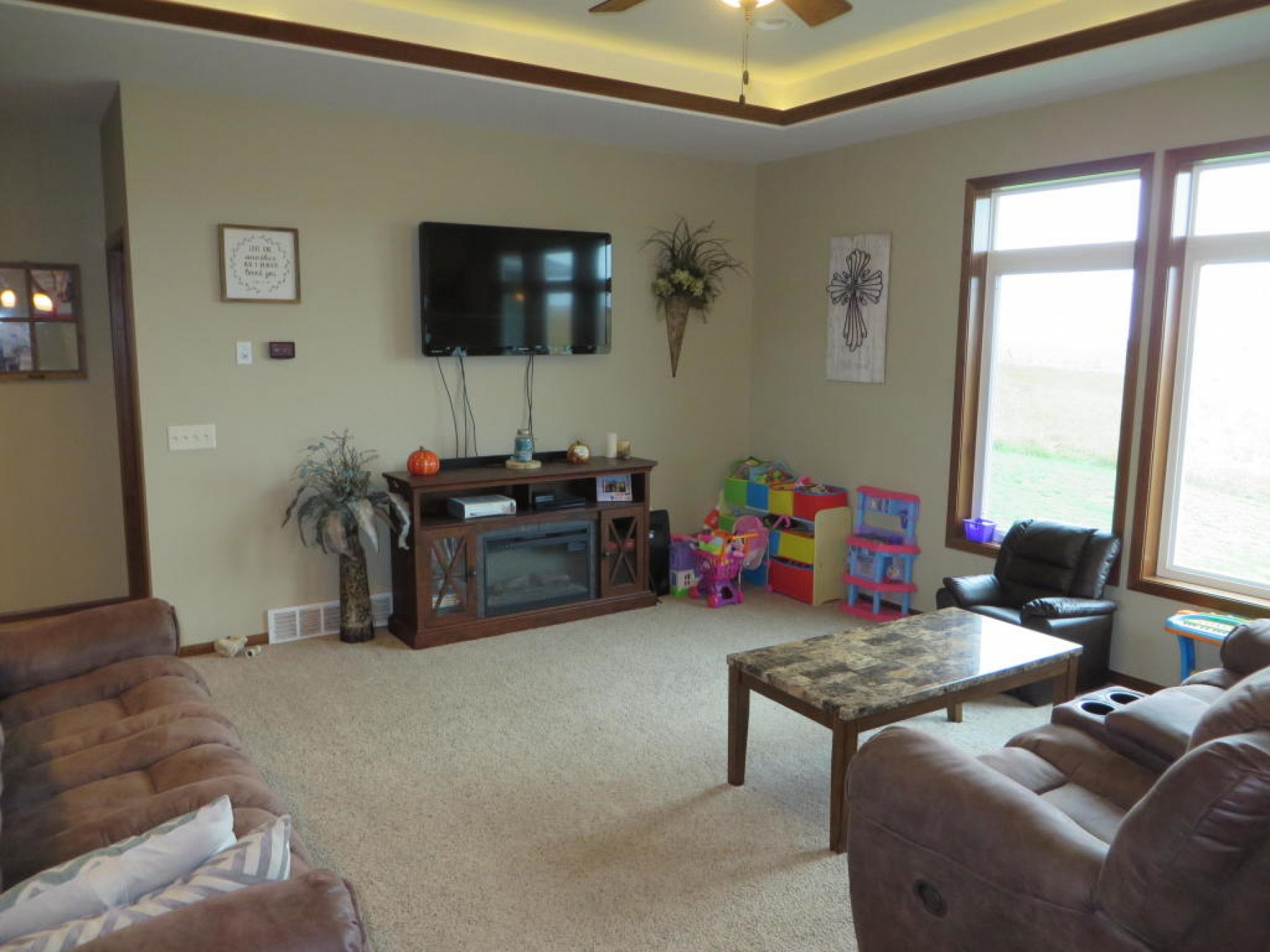 48039 224th Street, Flandreau, SD 57028