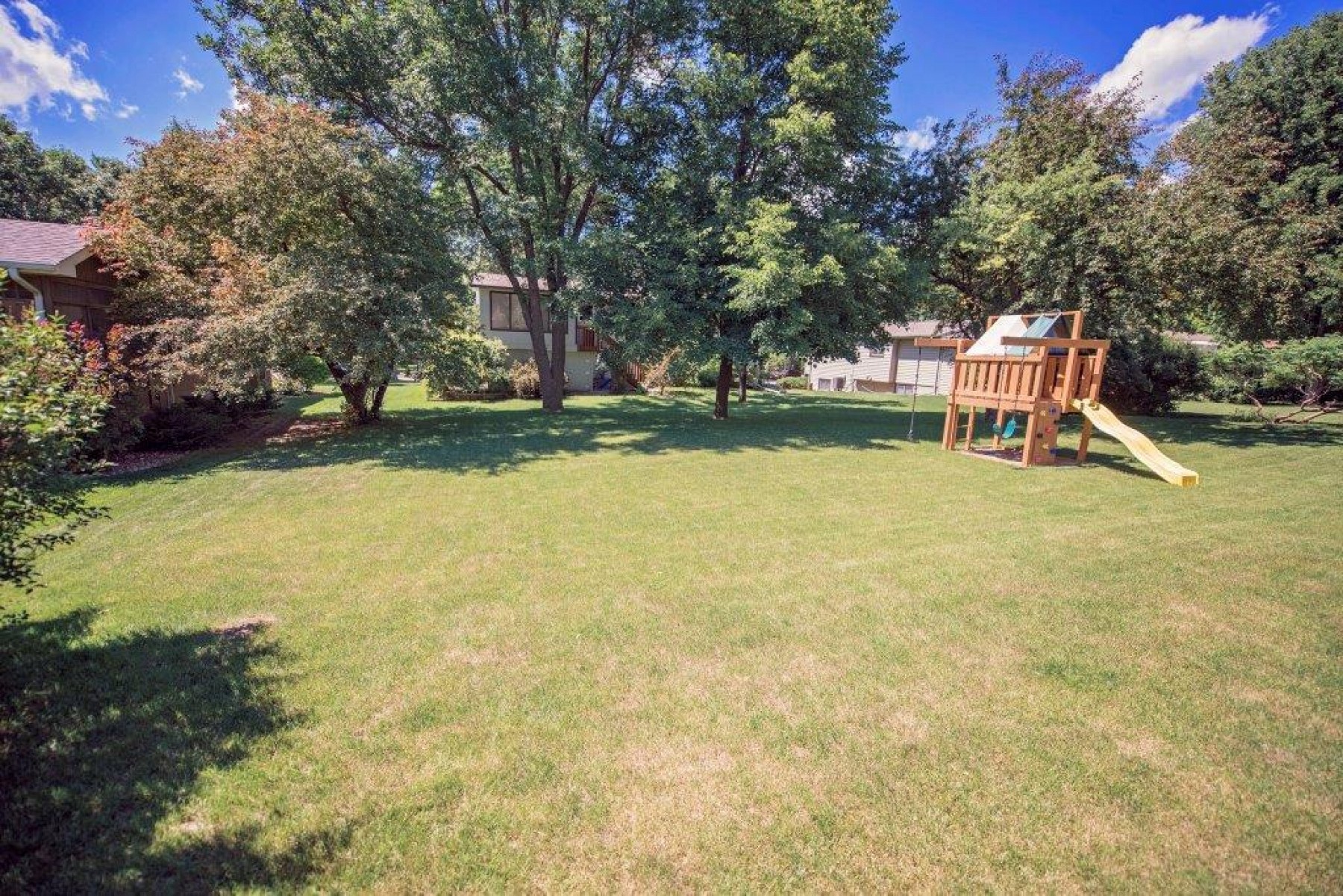 521 Southview Drive, Brookings, SD 57006