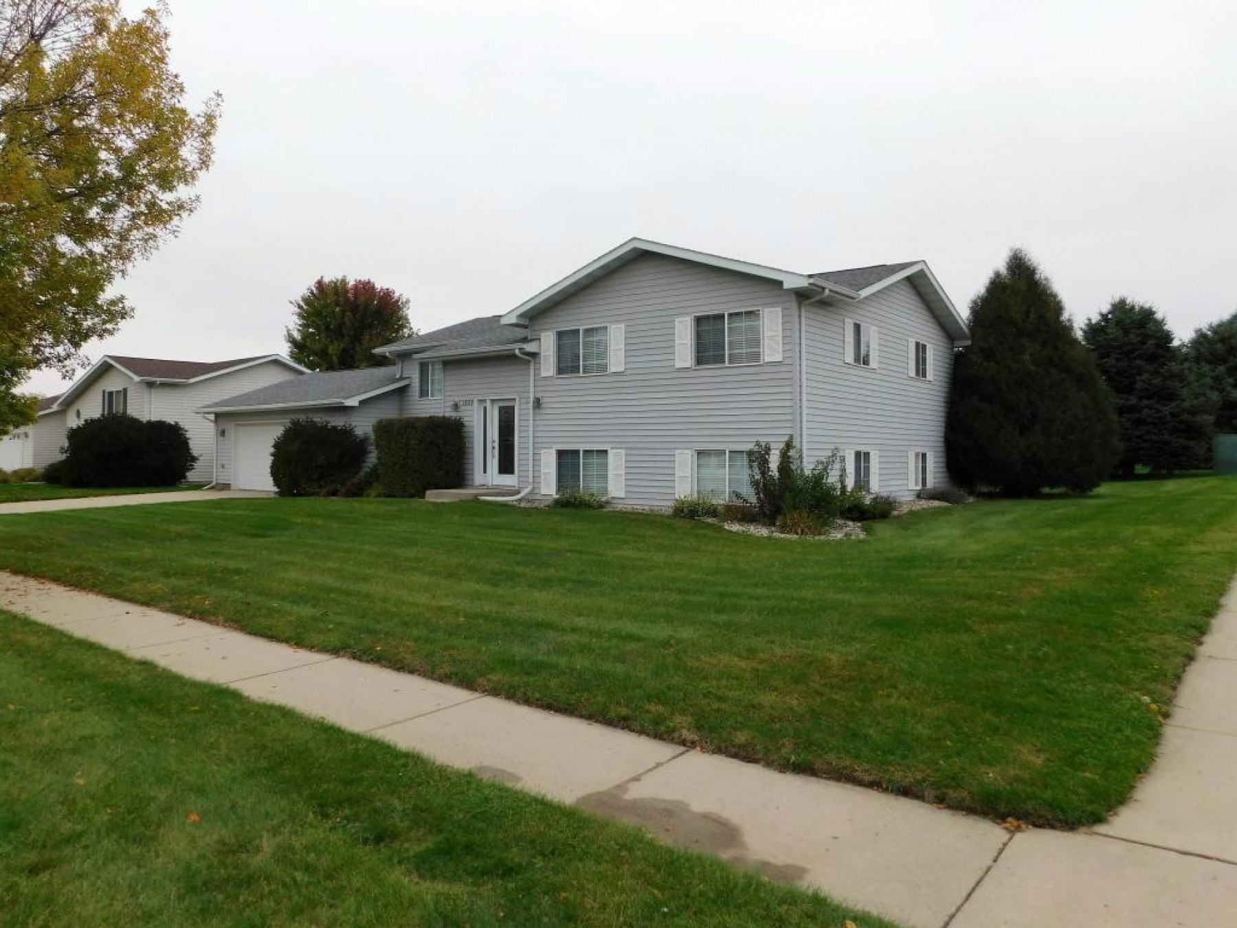 1929 17th Avenue S, Brookings, SD 57006