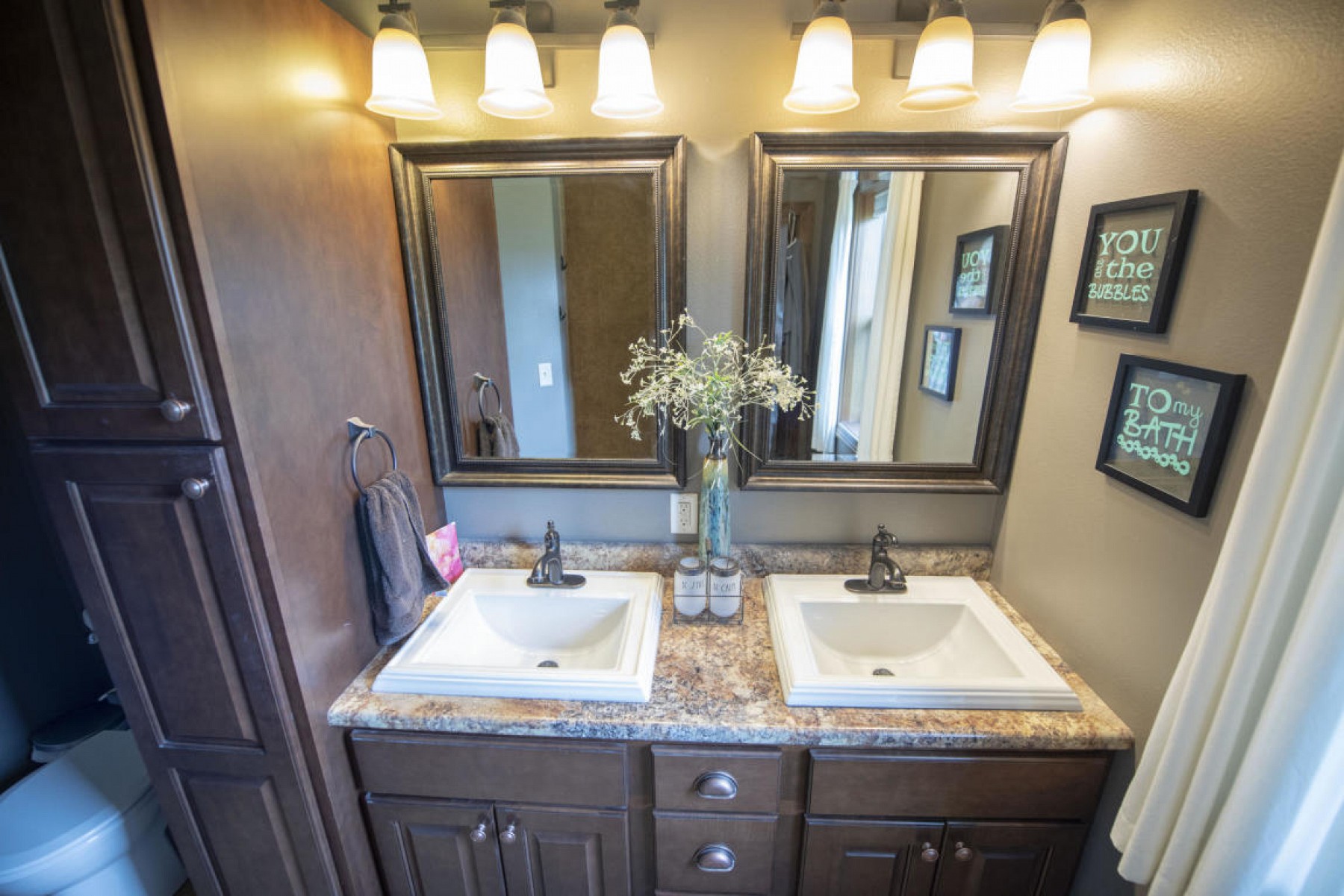 1933 Overlook Ridge Road, Brookings, SD 57006