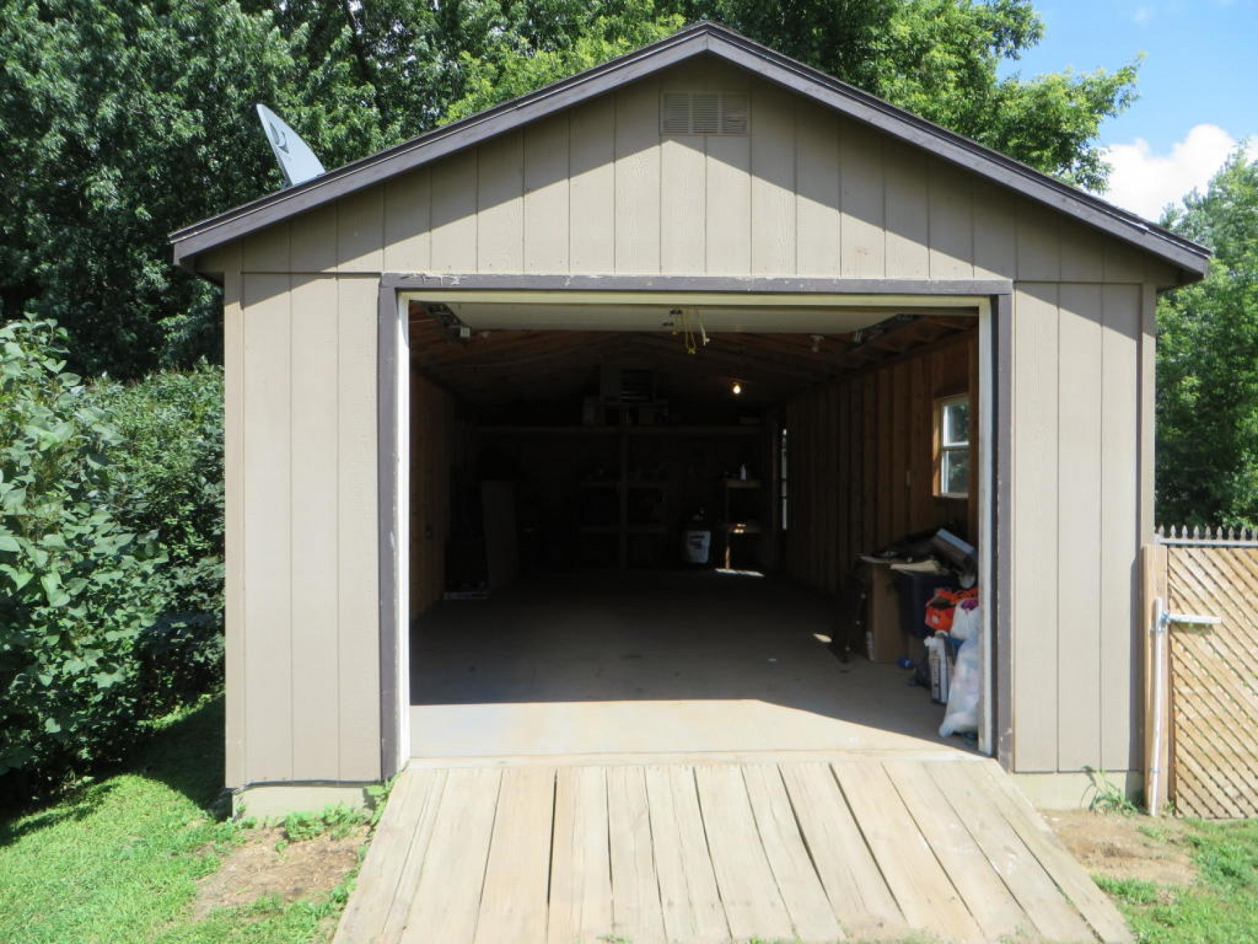 317 Marvin Avenue, Volga, SD 57071