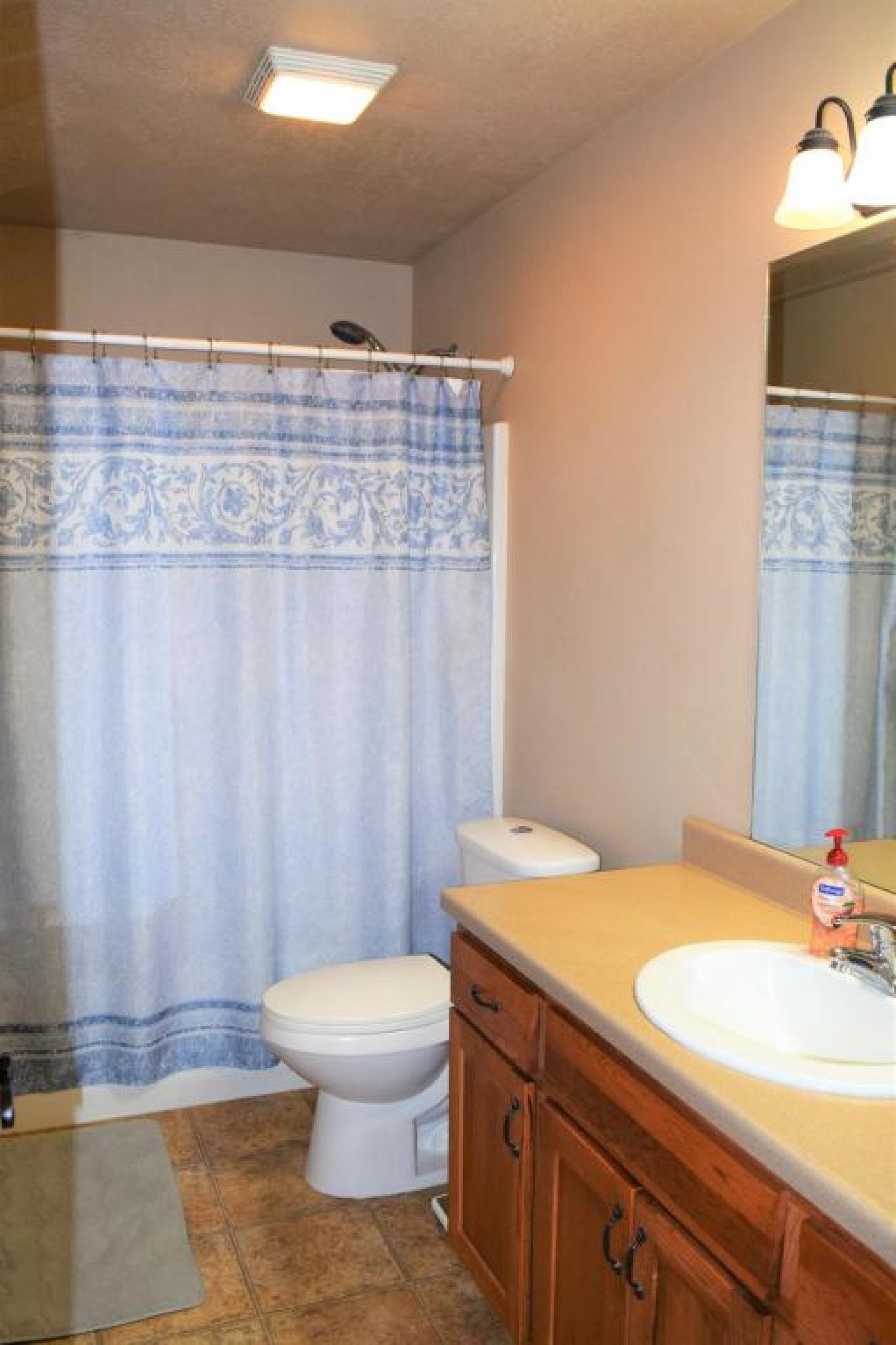 1327 Sawgrass Drive, Brookings, SD 57006