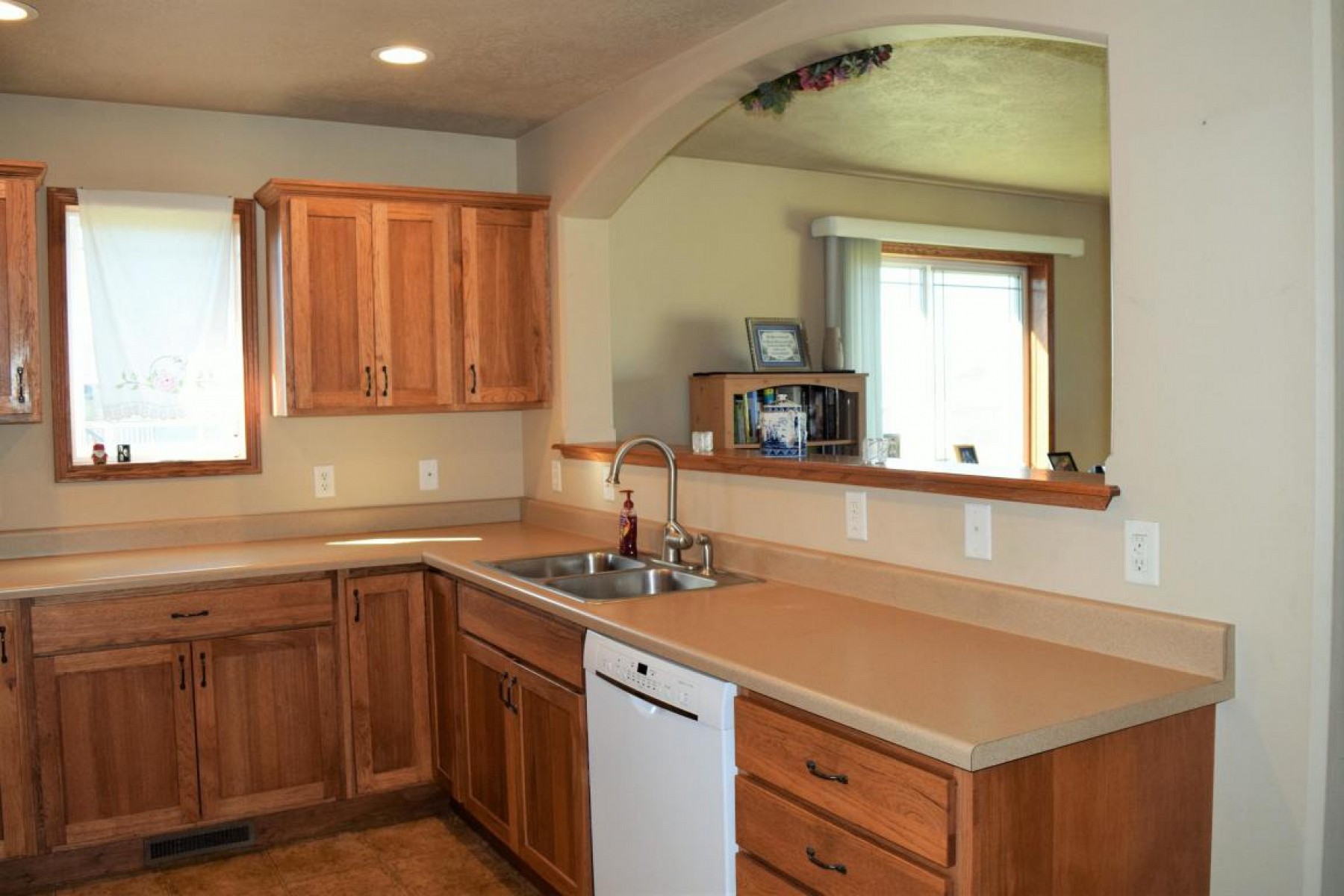 1327 Sawgrass Drive, Brookings, SD 57006