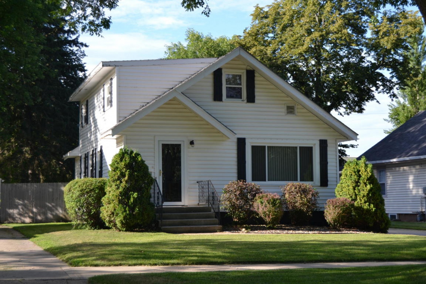 1014 1st Street, Brookings, SD 57006