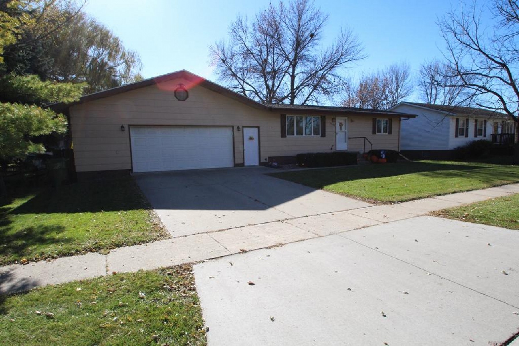 1212 12th Street S, Brookings, SD 57006
