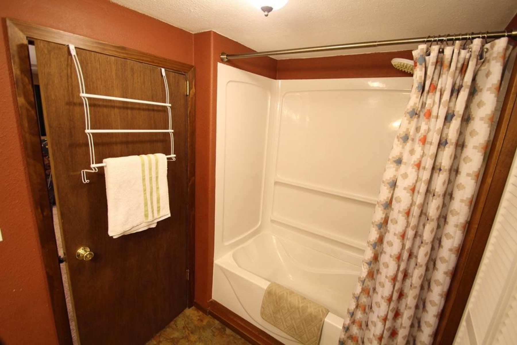 1212 12th Street S, Brookings, SD 57006