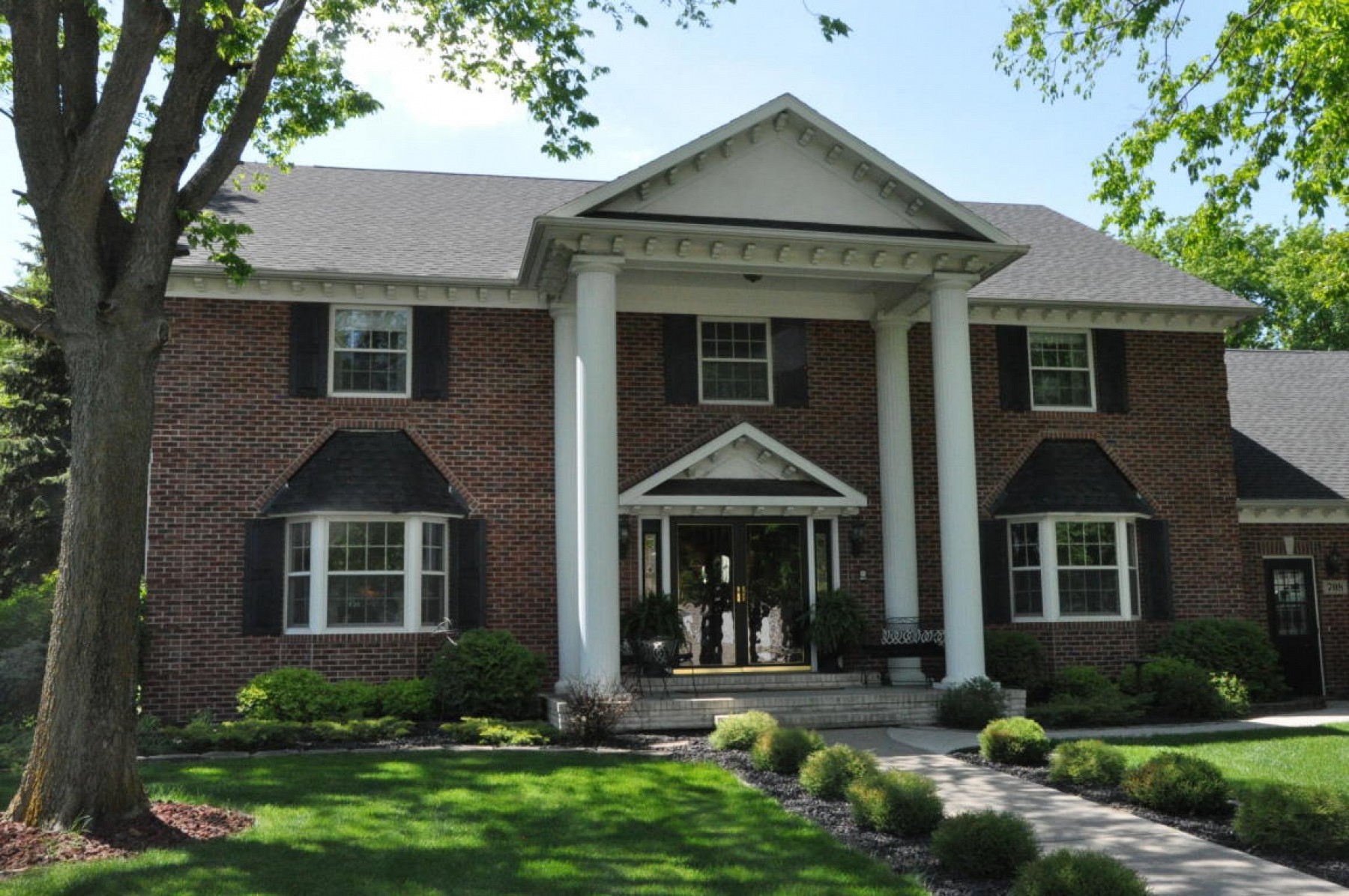 708 Park Avenue, Brookings, SD 57006