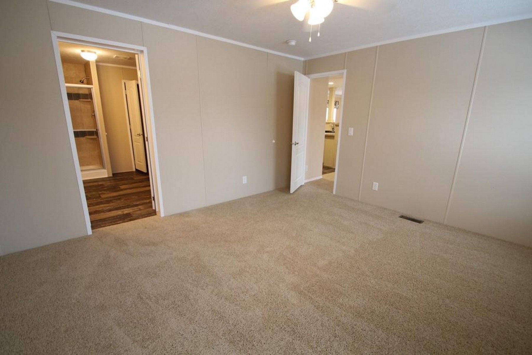 1002 Chaparral Drive, Brookings, SD 57006