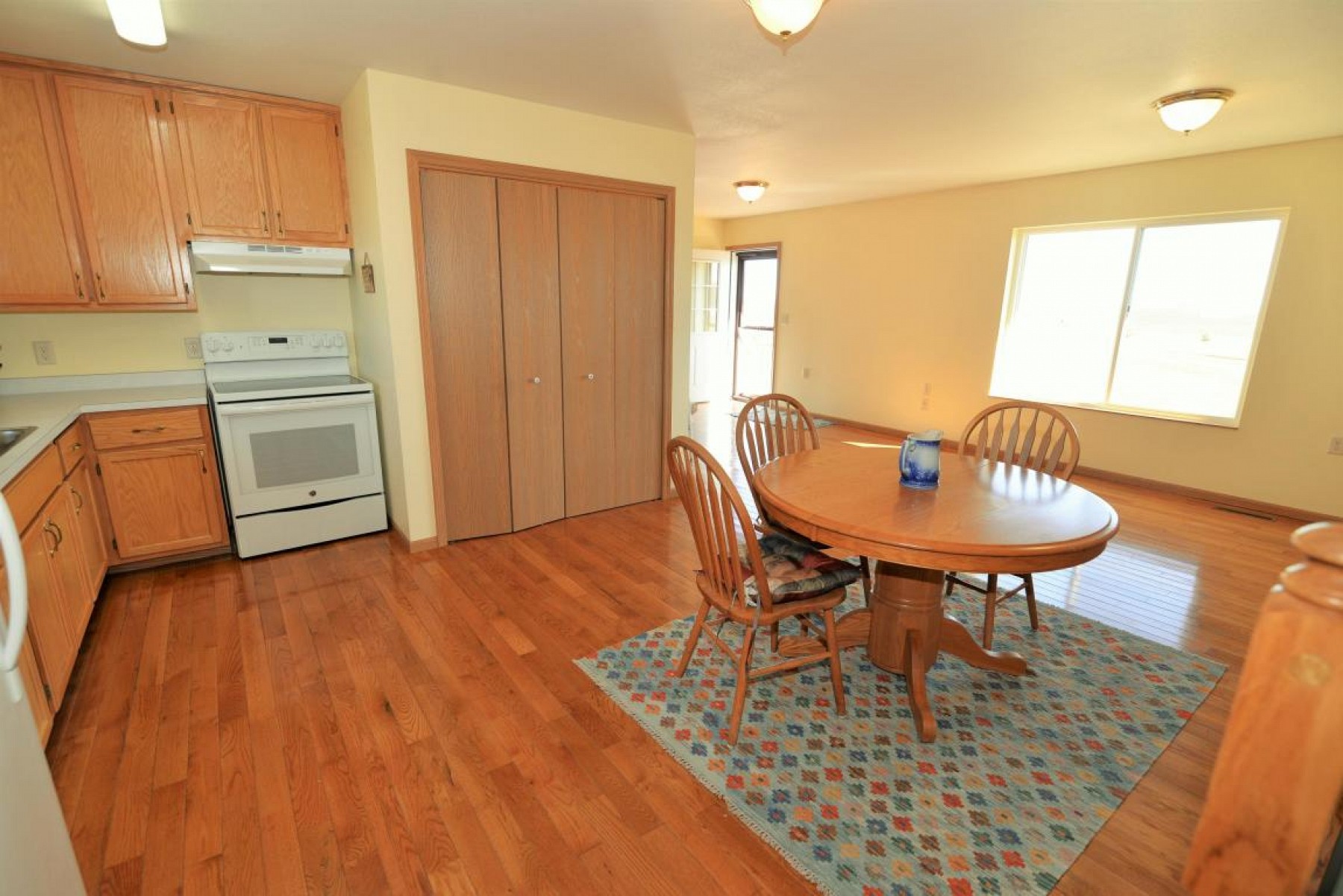 48360 199A Street, White, SD 57276