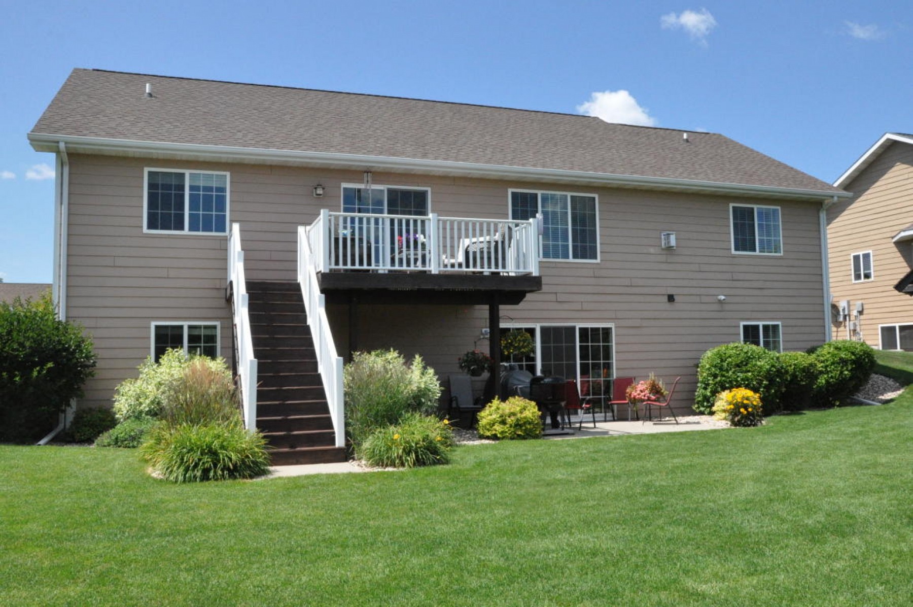 1803 Overlook Ridge Road, Brookings, SD 57006