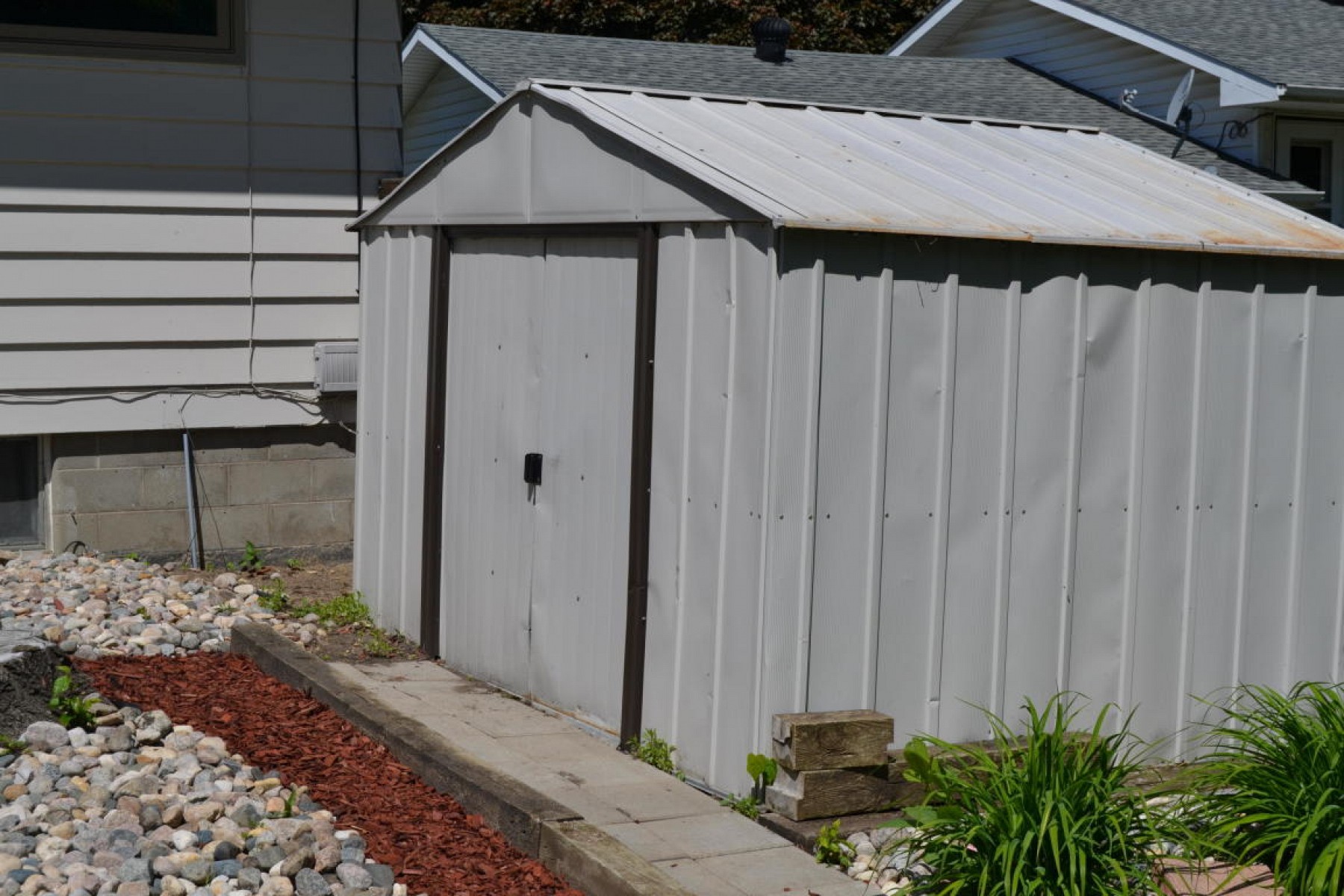 512 20th Avenue, Brookings, SD 57006