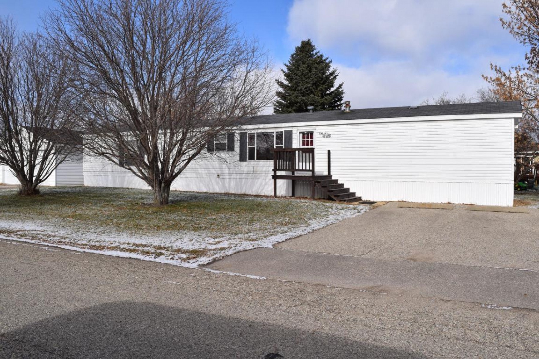 702 Morgans Run, Brookings, SD 57006