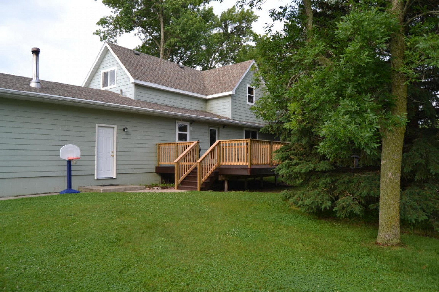 303 3rd Street, Elkton, SD 57026