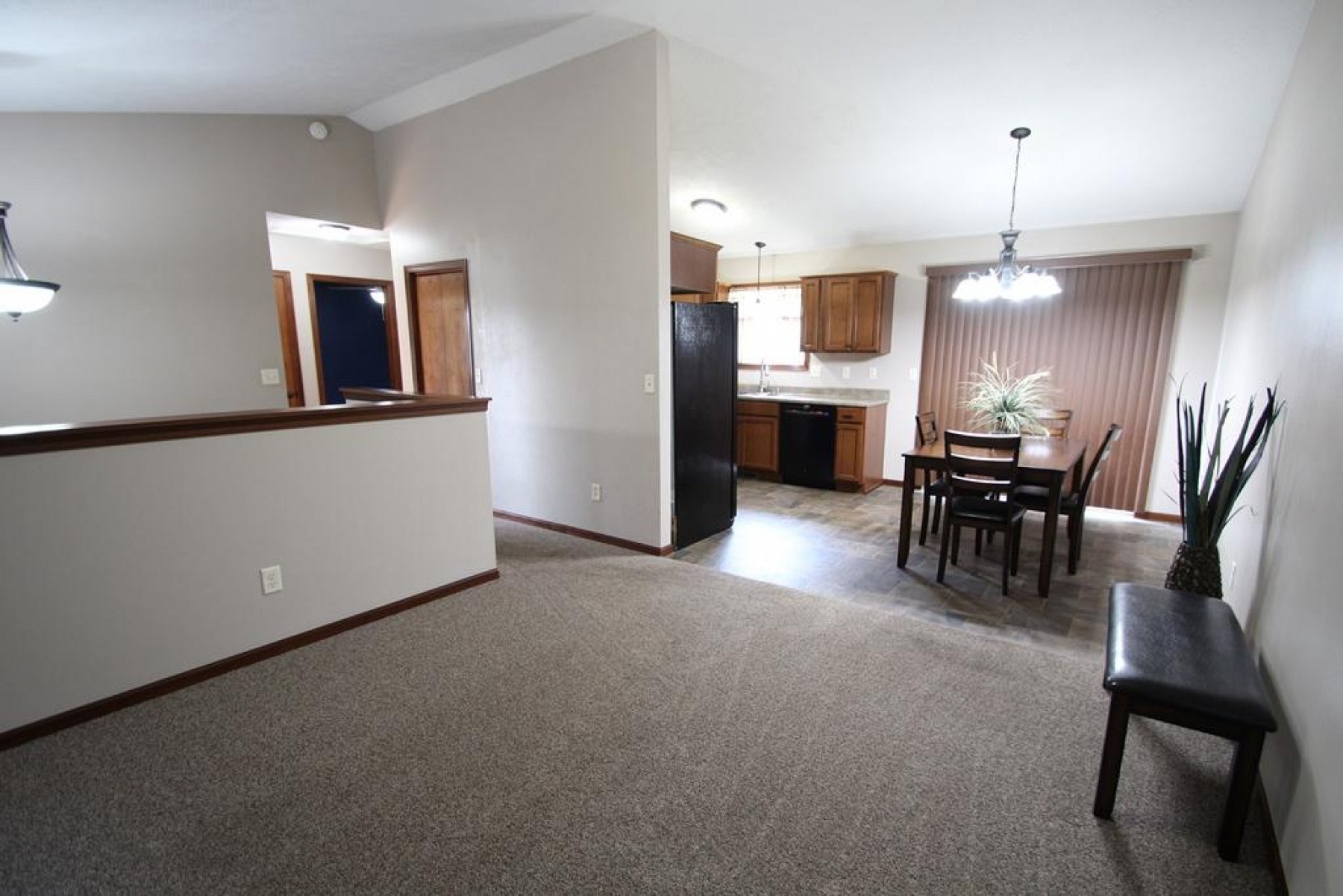 104 Twin Oaks Lane, Brookings, SD 57006