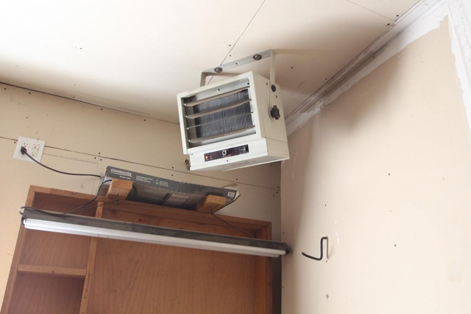 104 Twin Oaks Lane, Brookings, SD 57006