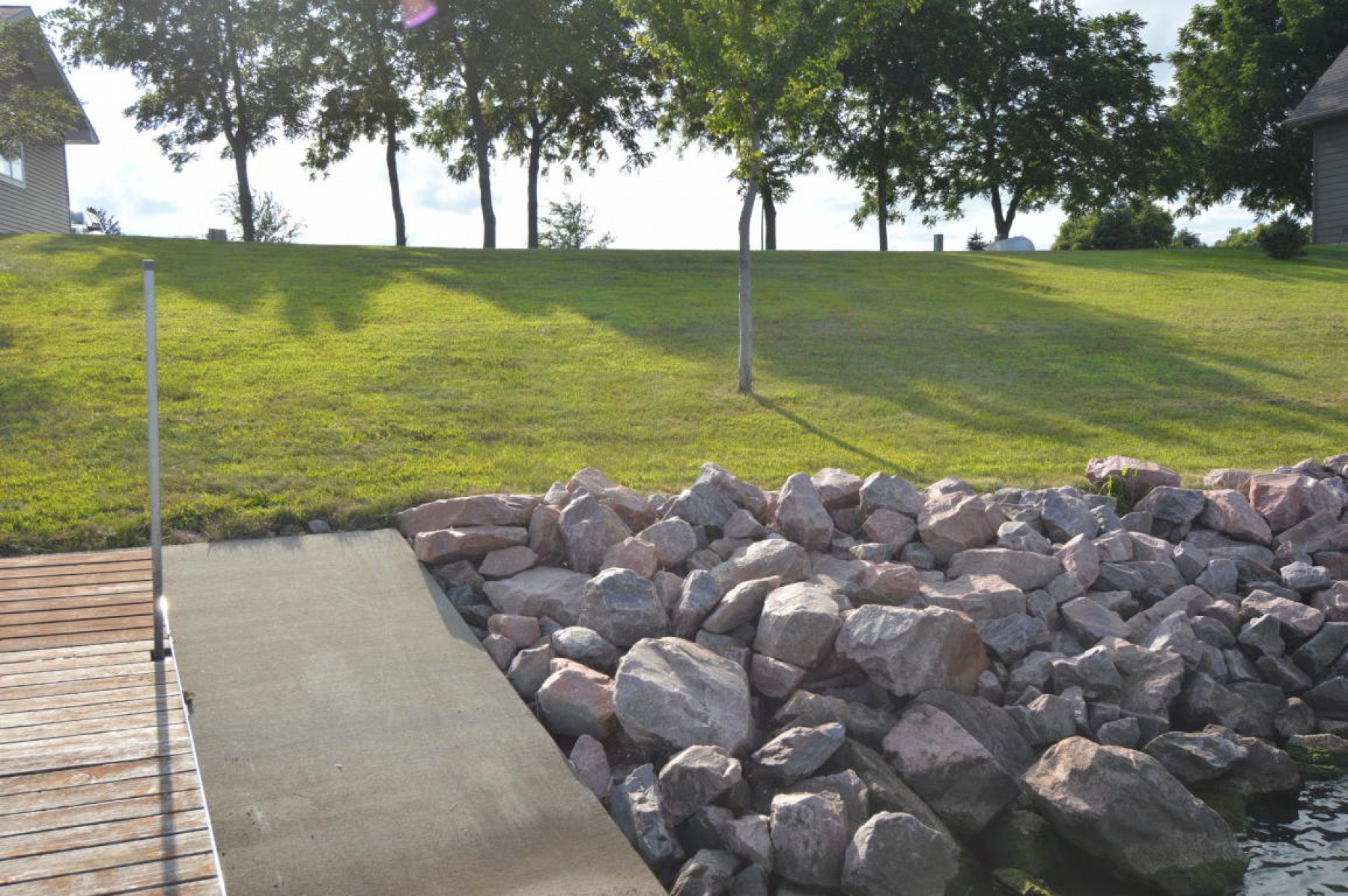 320 W Lake Dr, Lake Norden, SD 57248