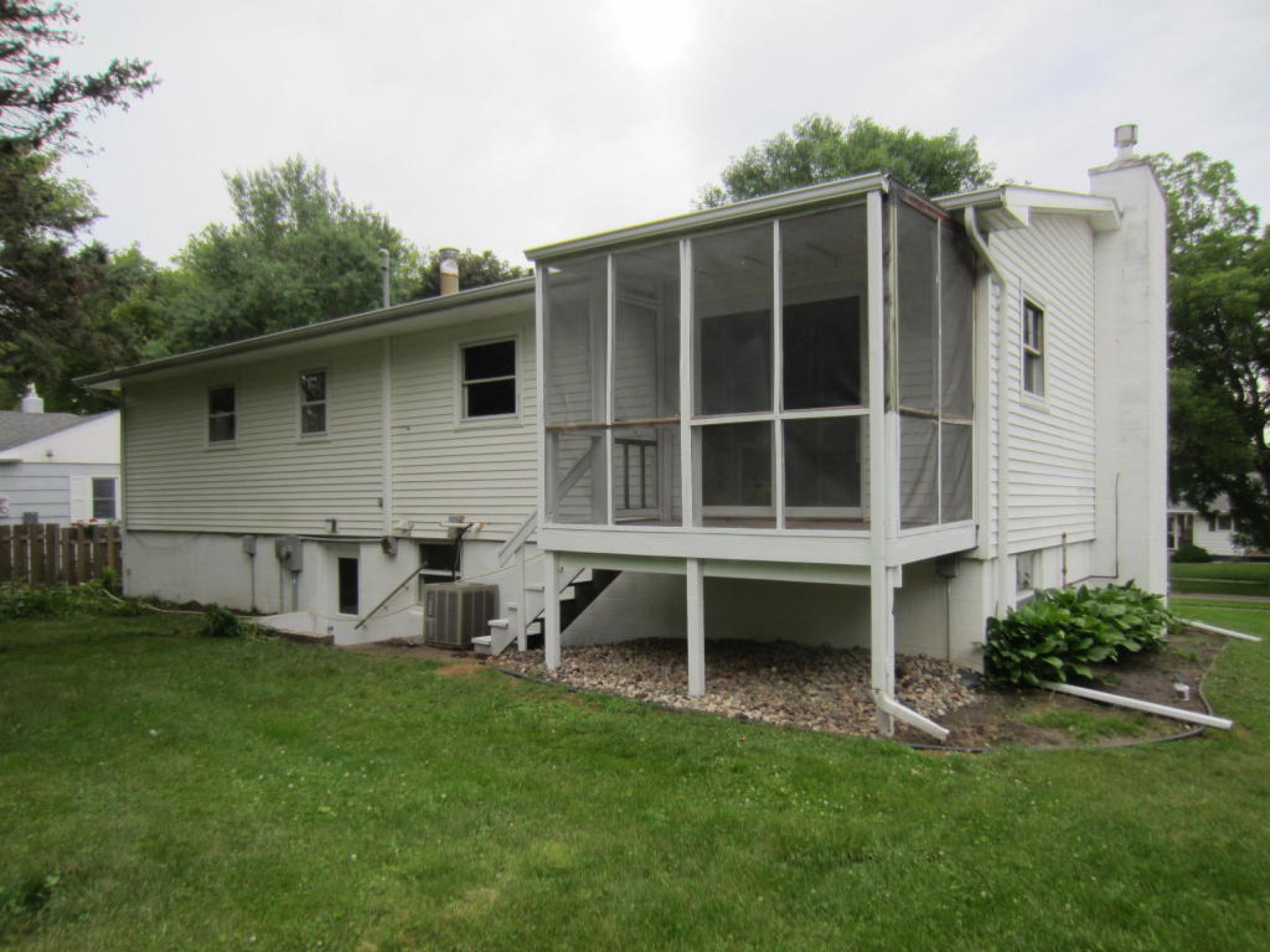 1022 7th Avenue, Brookings, SD 57006