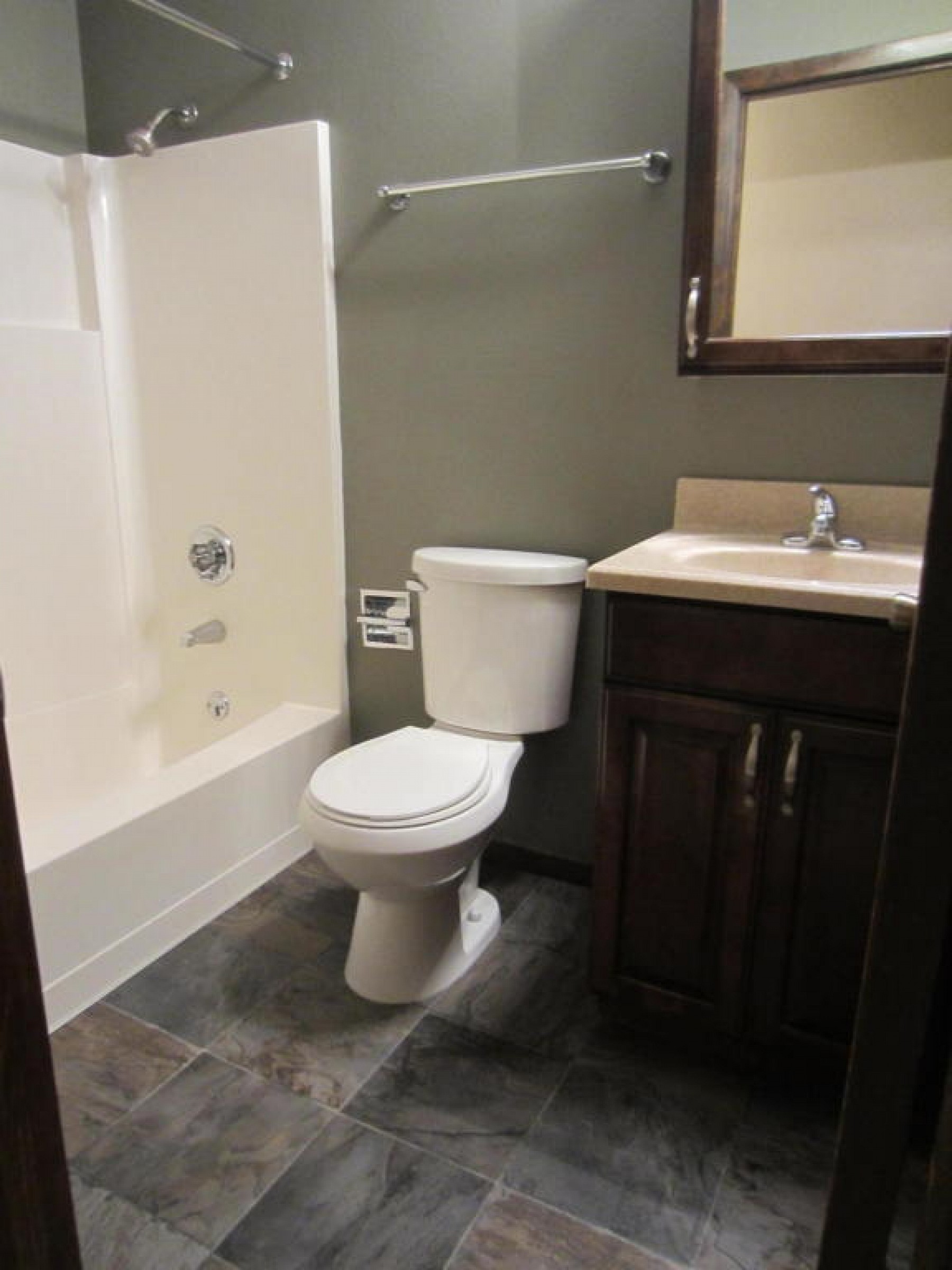 1022 7th Avenue, Brookings, SD 57006