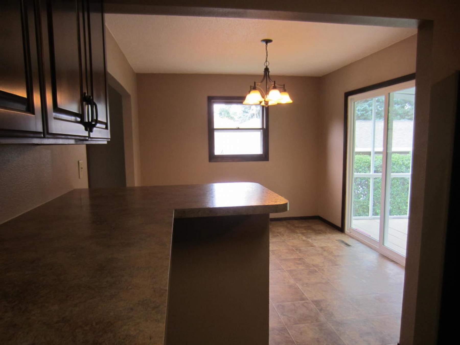 1022 7th Avenue, Brookings, SD 57006