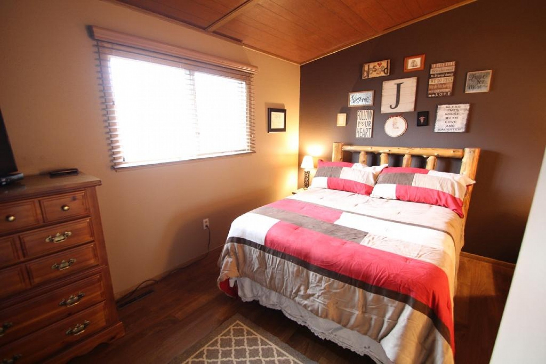 328 22nd Avenue S, Brookings, SD 57006