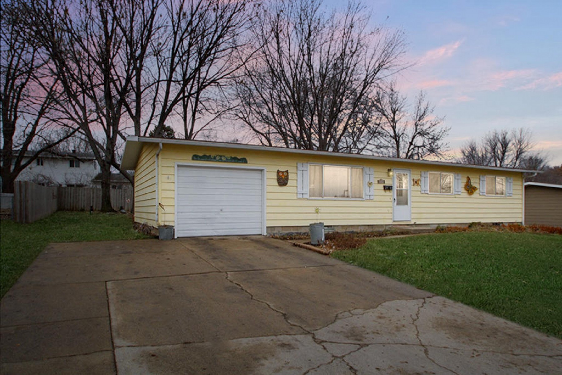 328 22nd Avenue S, Brookings, SD 57006