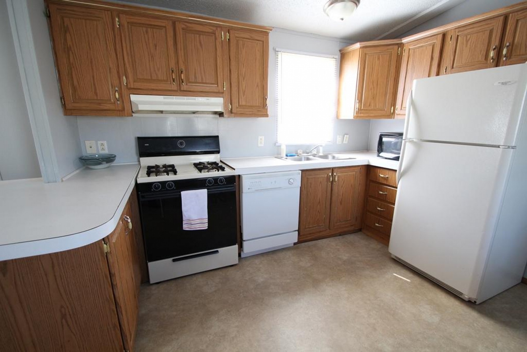 408 3rd Ave. S, Brookings, SD 57006